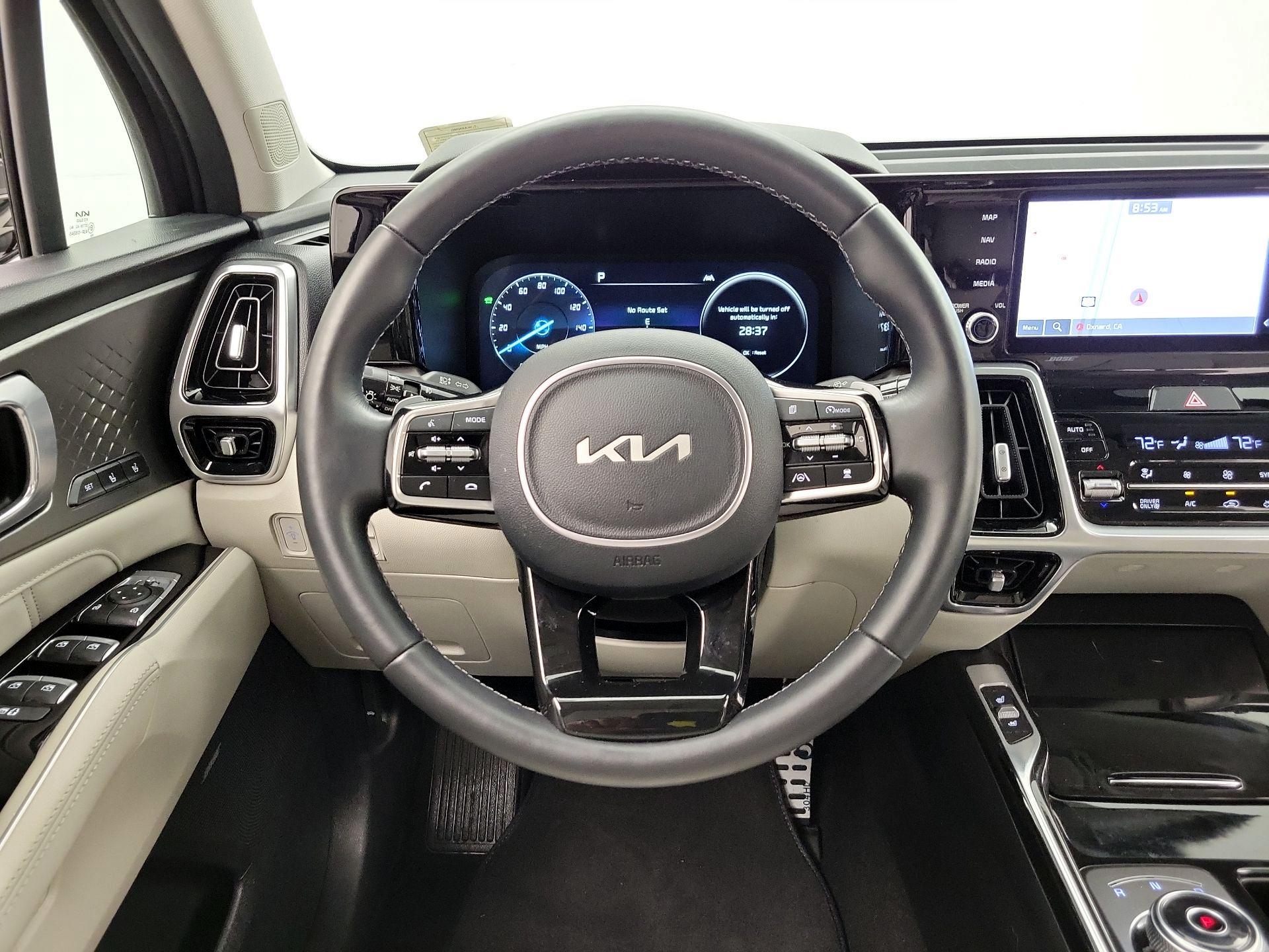 Thumbnail: 2023 Kia Sorento - 10