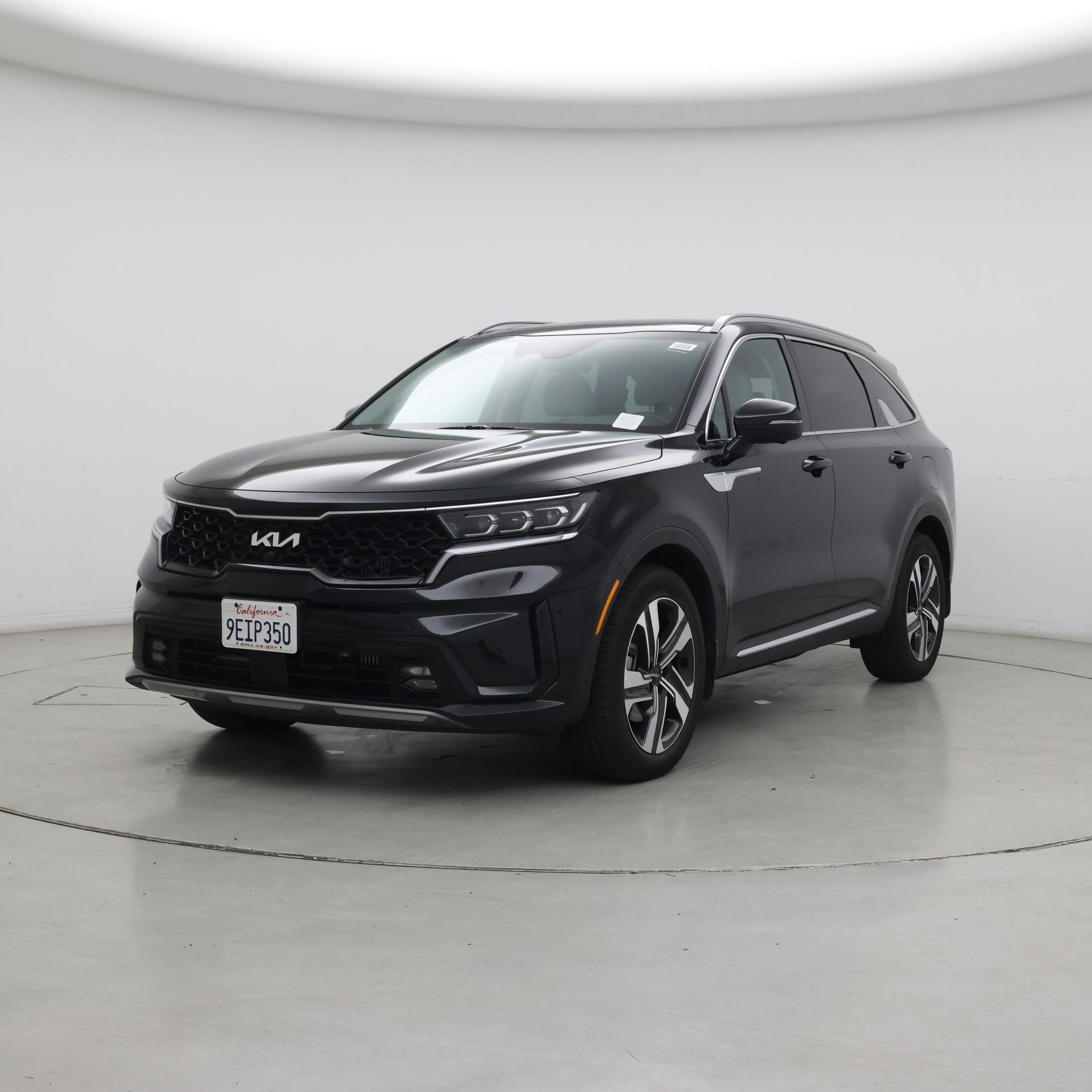 Thumbnail: 2023 Kia Sorento - 4