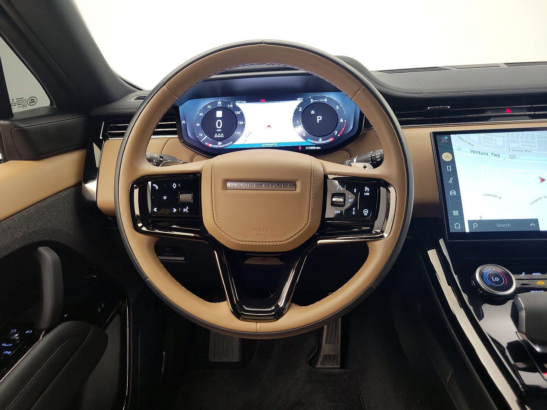 Thumbnail: 2023 Land Rover Range Rover Sport - 10