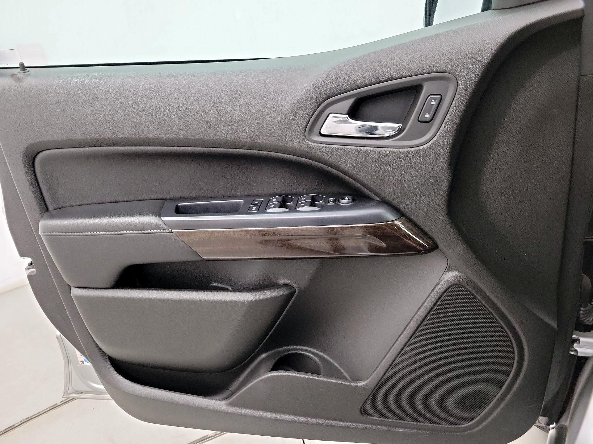 Thumbnail: 2015 GMC Canyon - 12