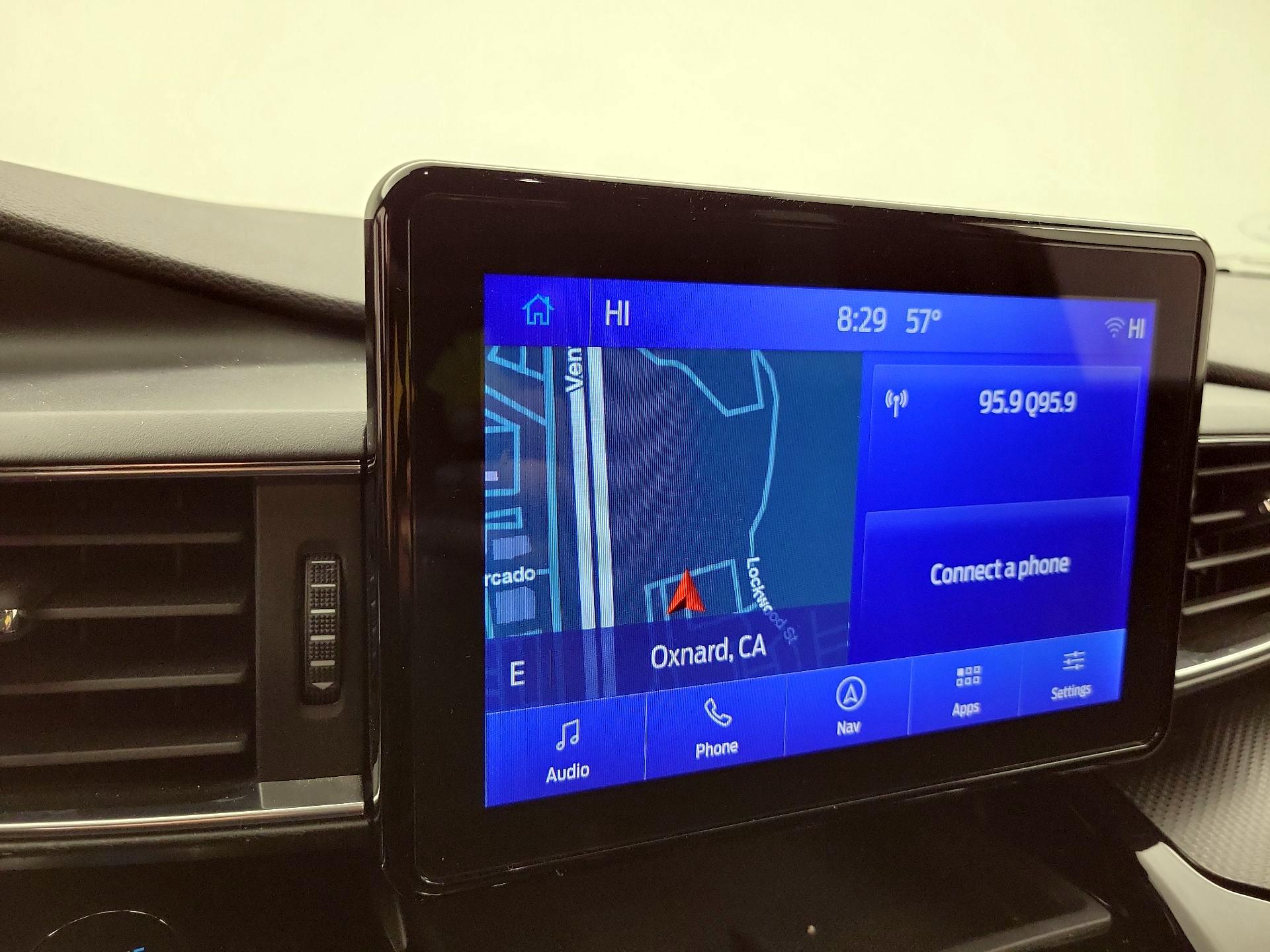 Thumbnail: 2022 Ford Explorer - 14