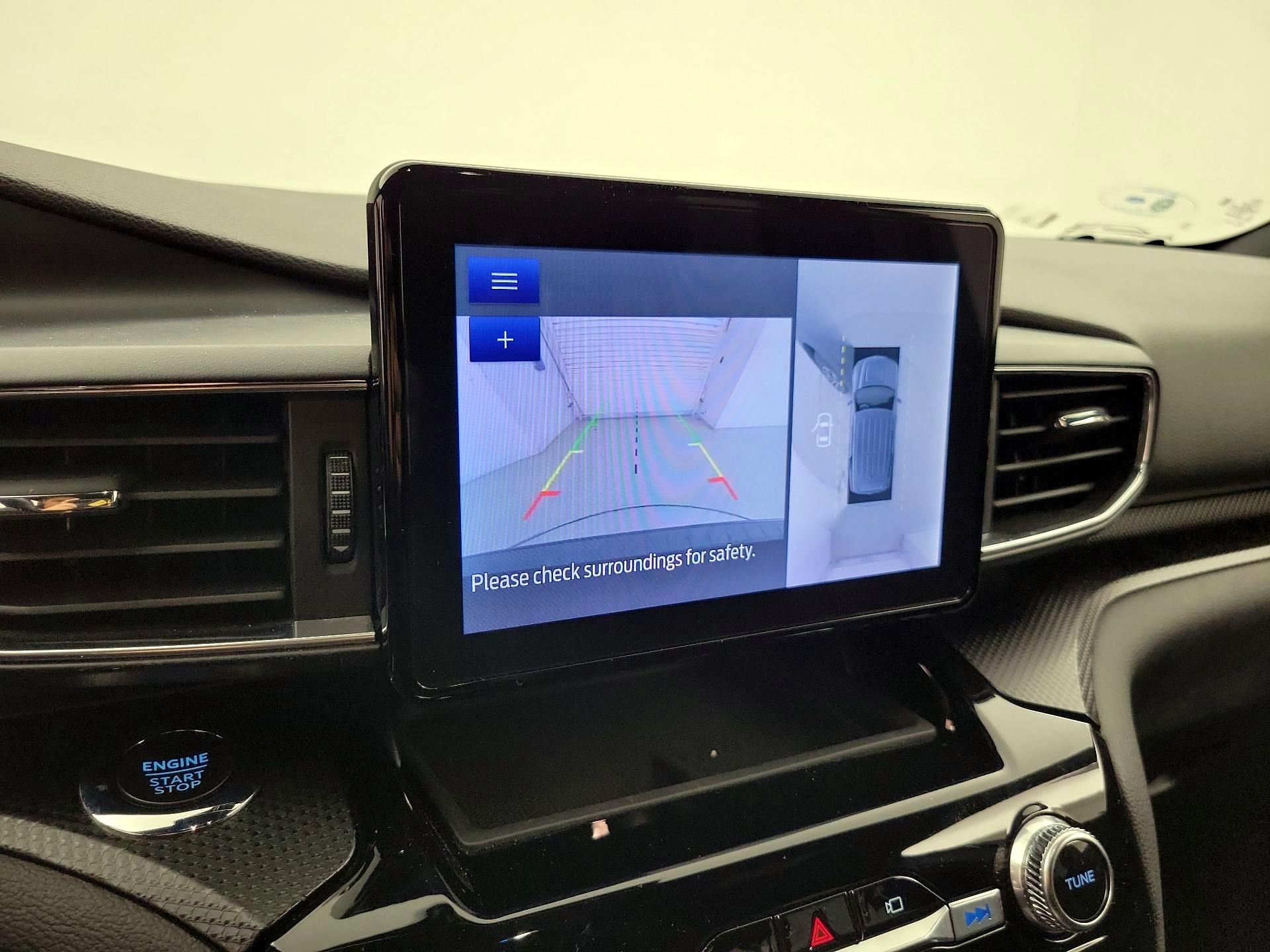 Thumbnail: 2022 Ford Explorer - 15