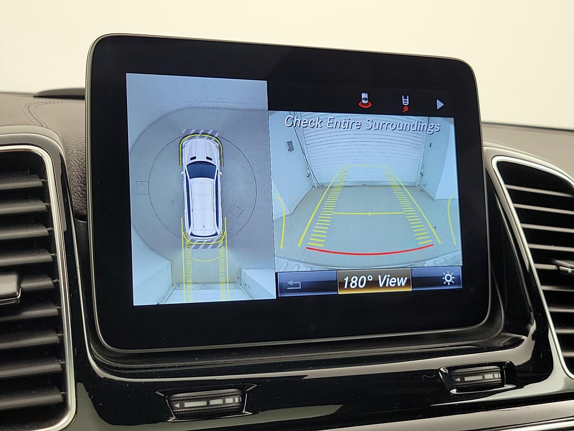 Thumbnail: 2019 Mercedes-Benz GLS - 15