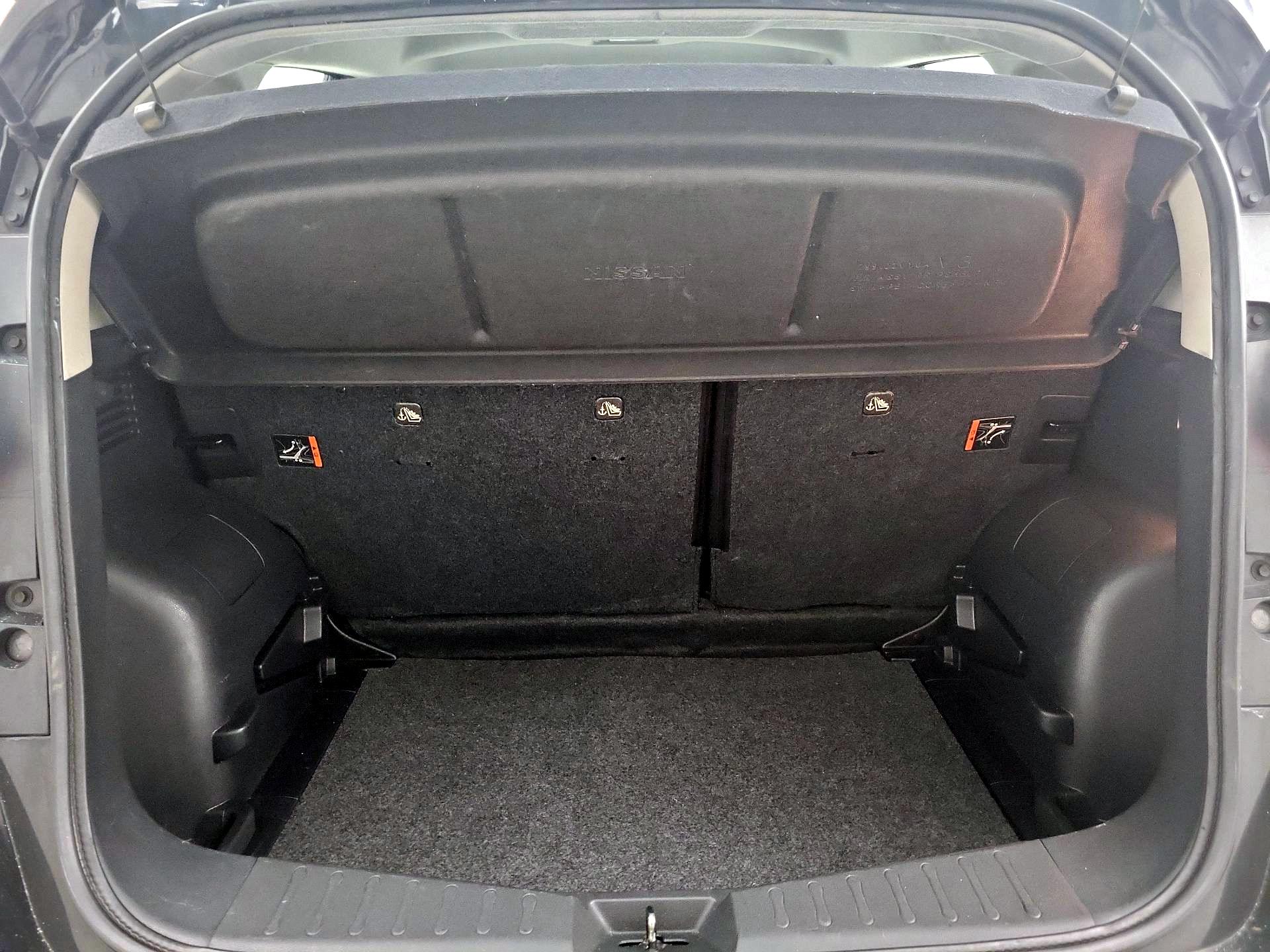 Thumbnail: 2018 Nissan Versa Note - 19