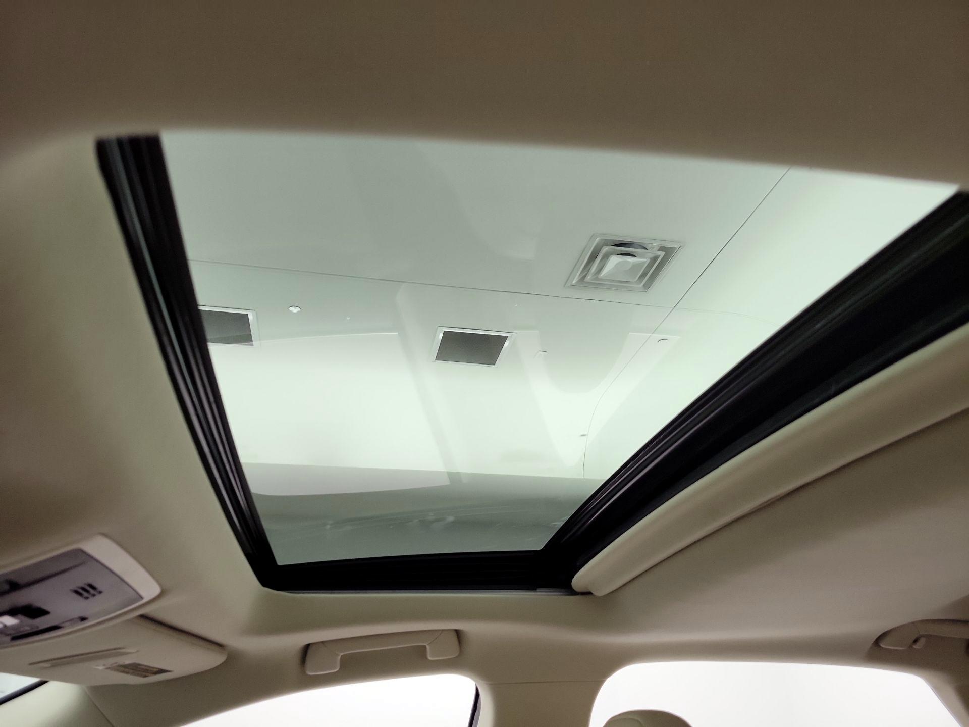 Thumbnail: 2021 Lexus RX - 20