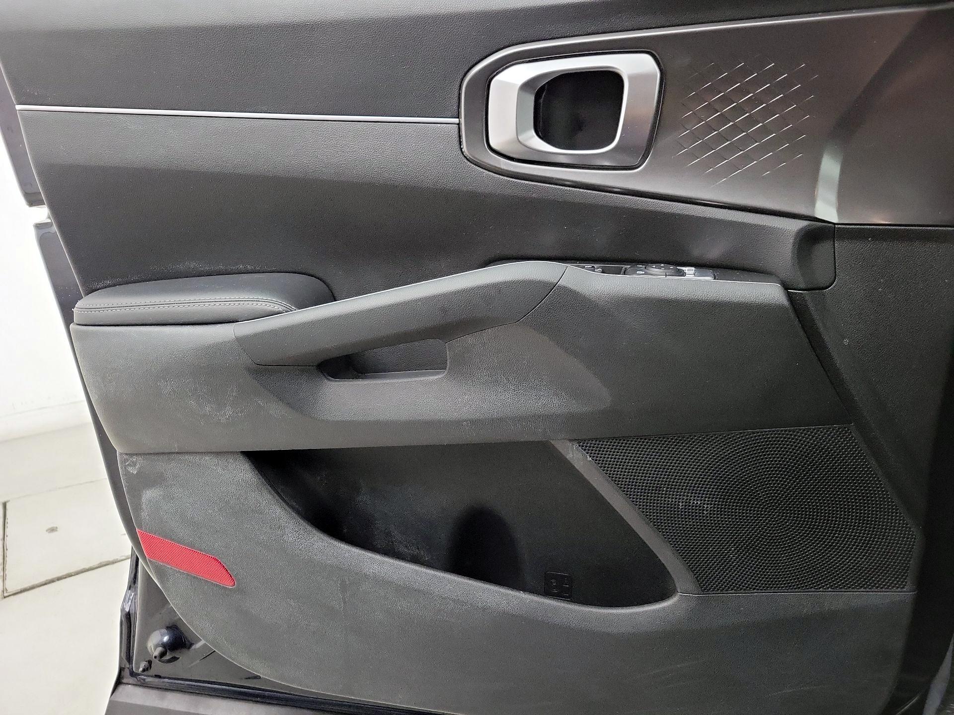 Thumbnail: 2021 Kia Sorento - 12