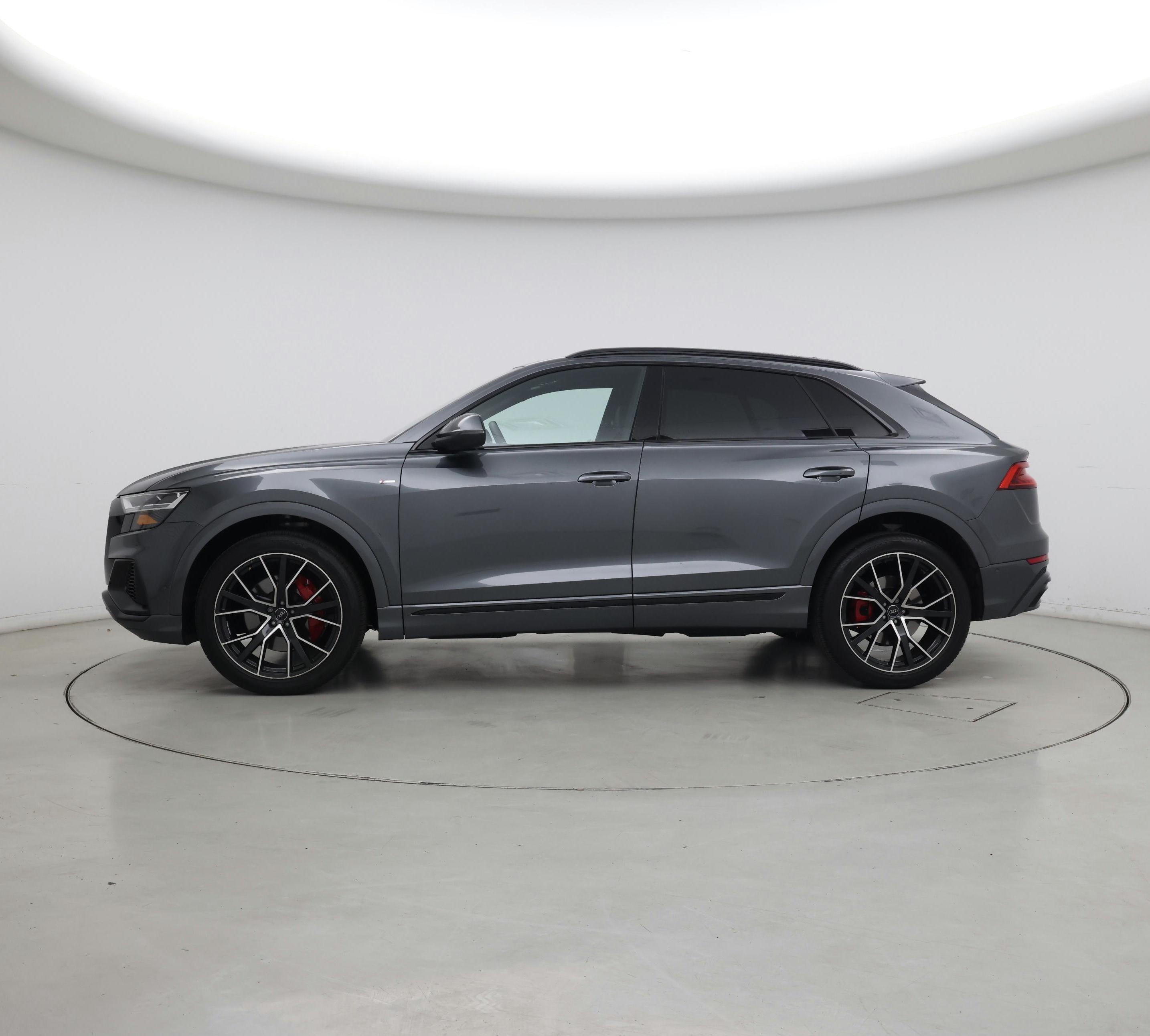 Thumbnail: 2019 Audi Q8 - 3