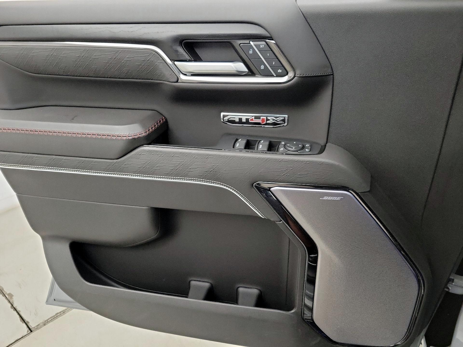 Thumbnail: 2024 GMC Sierra 1500 - 12