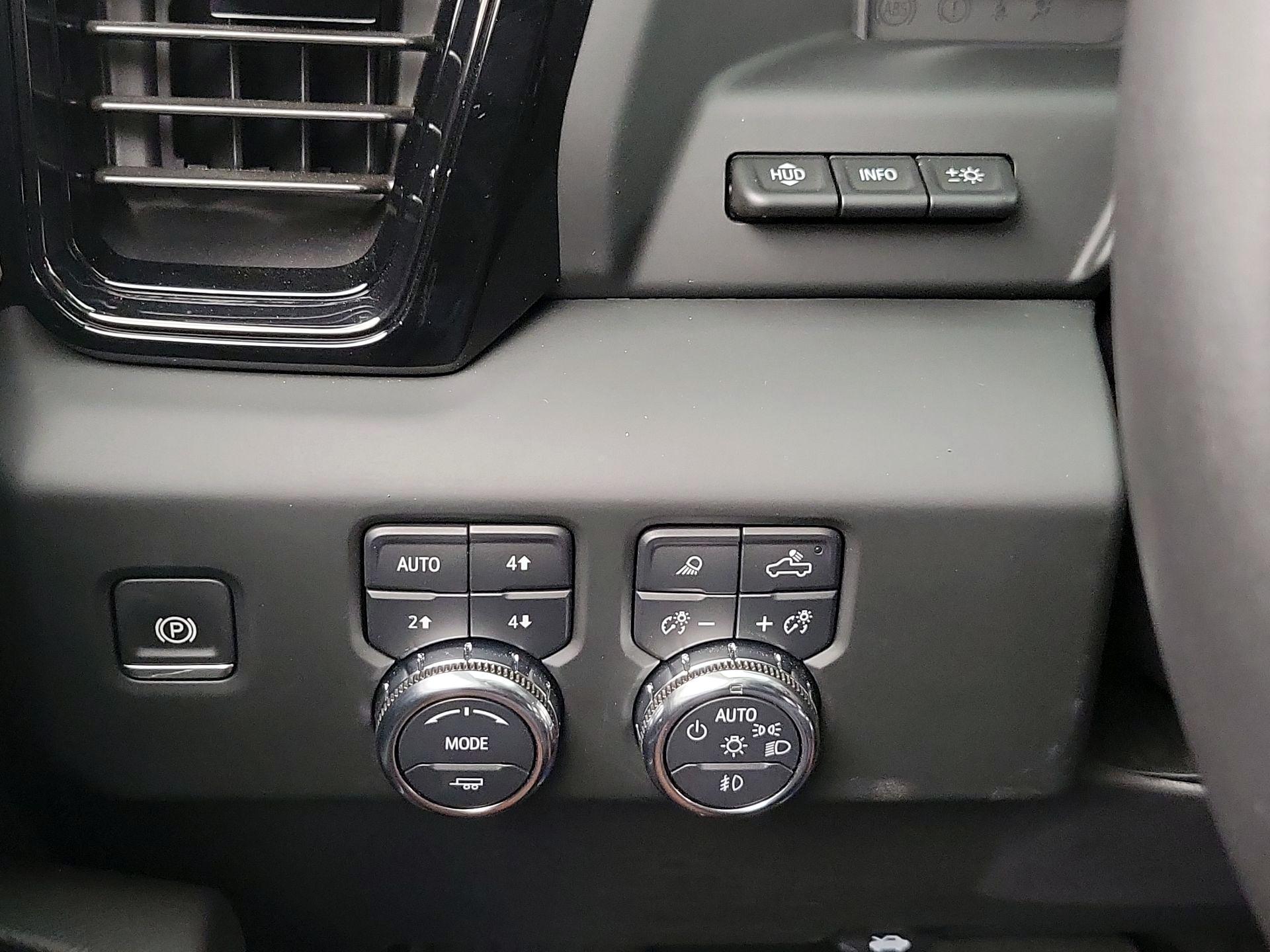 Thumbnail: 2024 GMC Sierra 1500 - 13