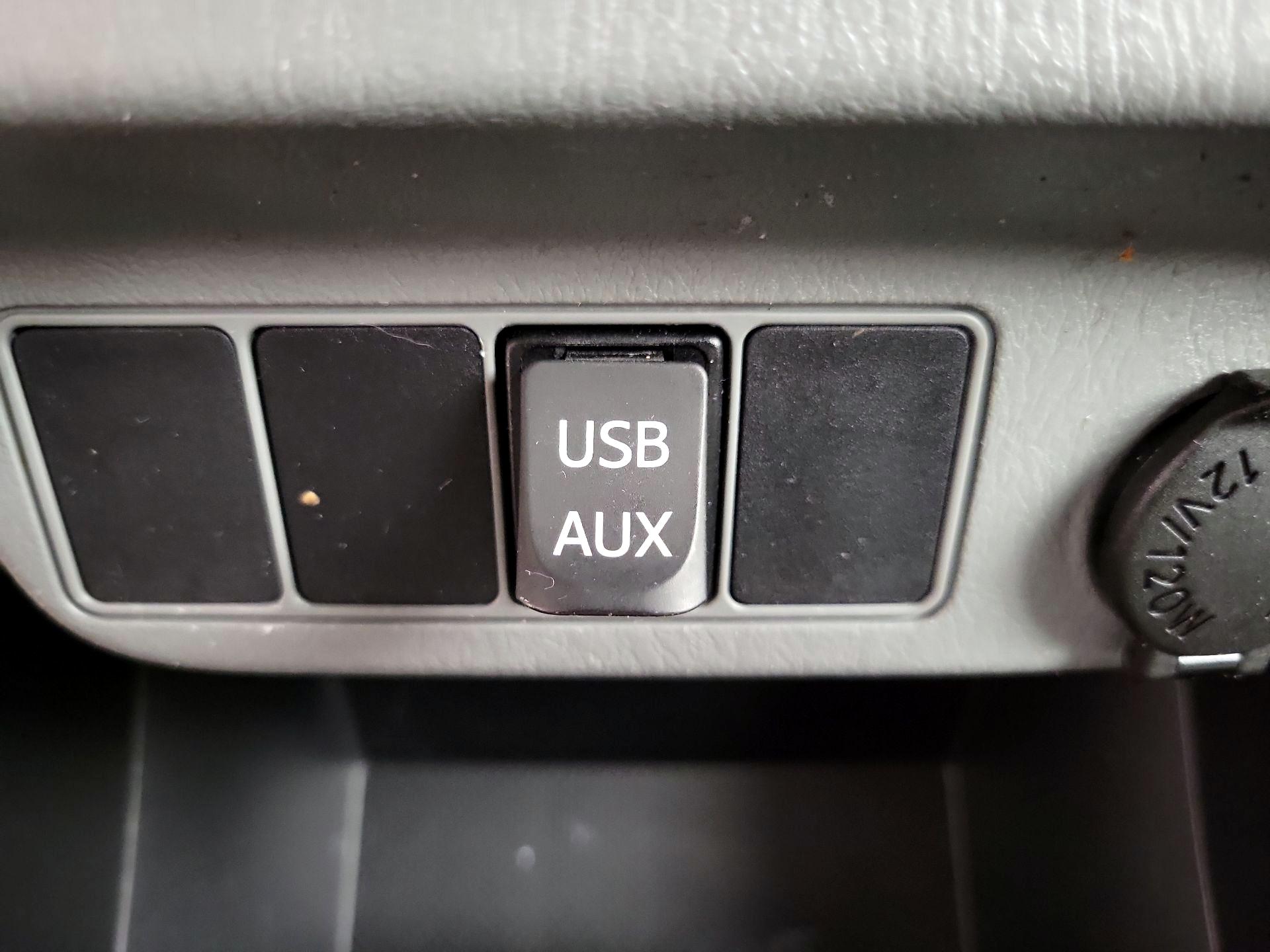 Thumbnail: 2014 Toyota Tacoma - 18