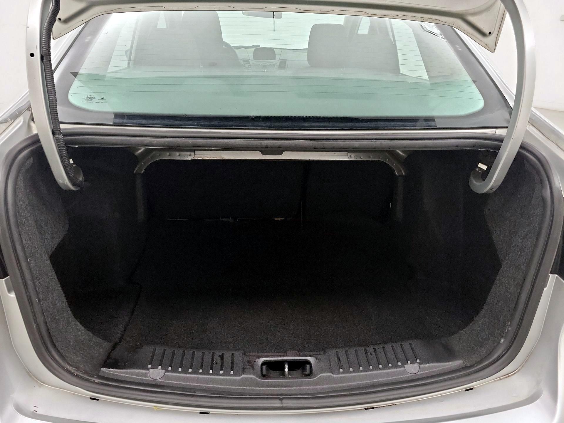 Thumbnail: 2014 Ford Fiesta - 19