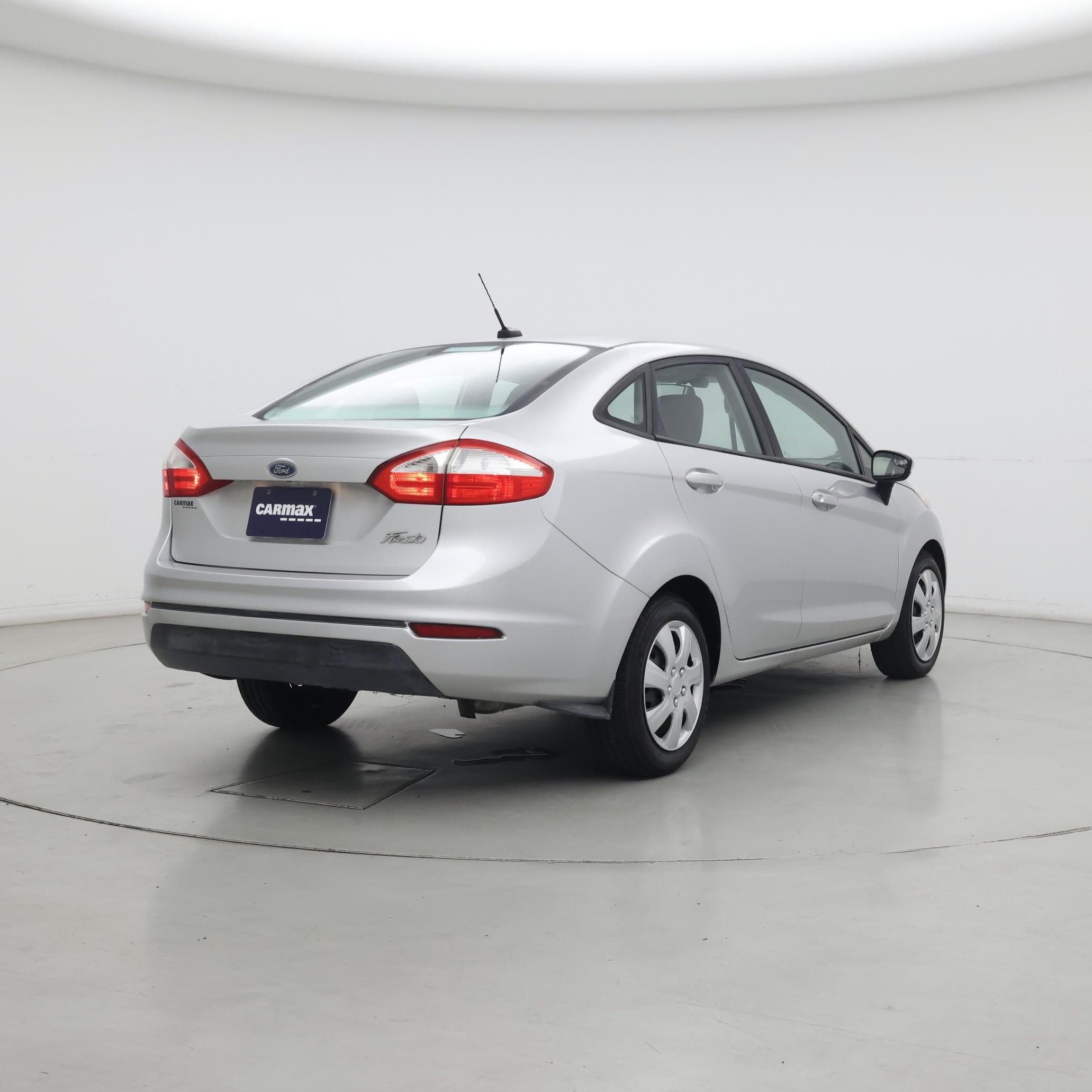 Thumbnail: 2014 Ford Fiesta - 8