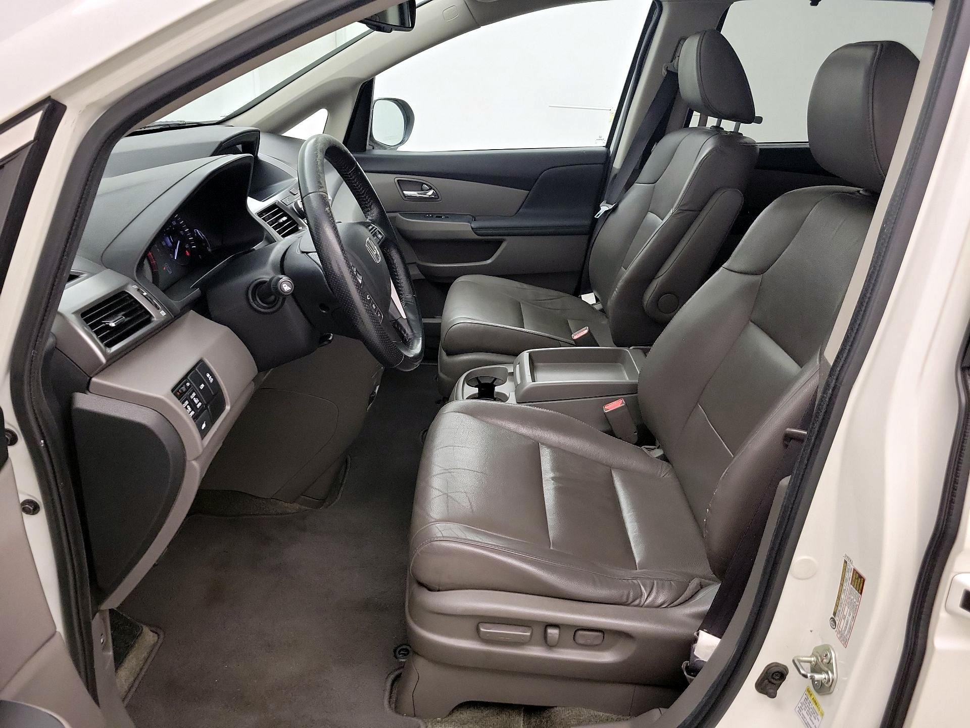 Thumbnail: 2015 Honda Odyssey - 11