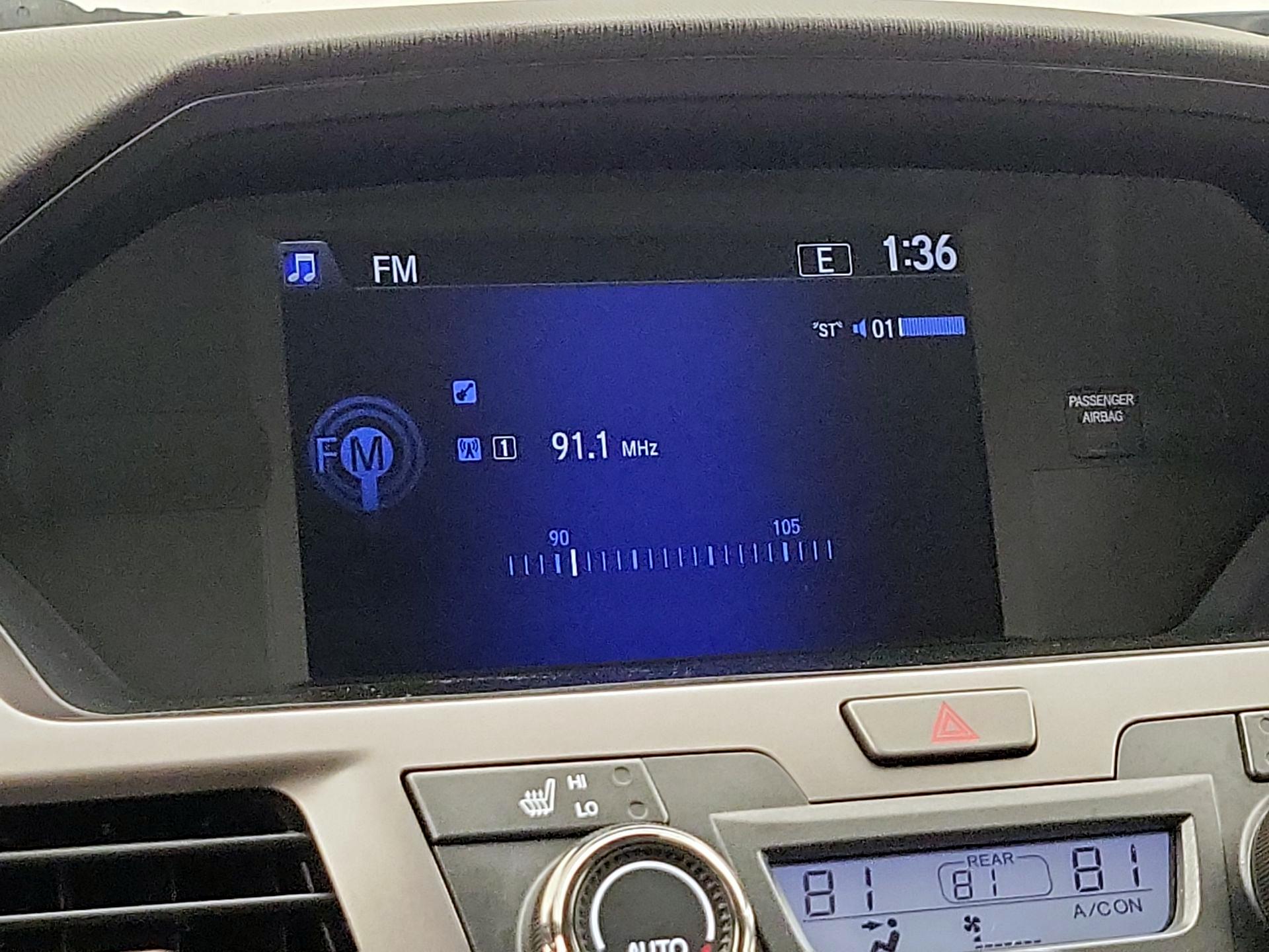 Thumbnail: 2015 Honda Odyssey - 15