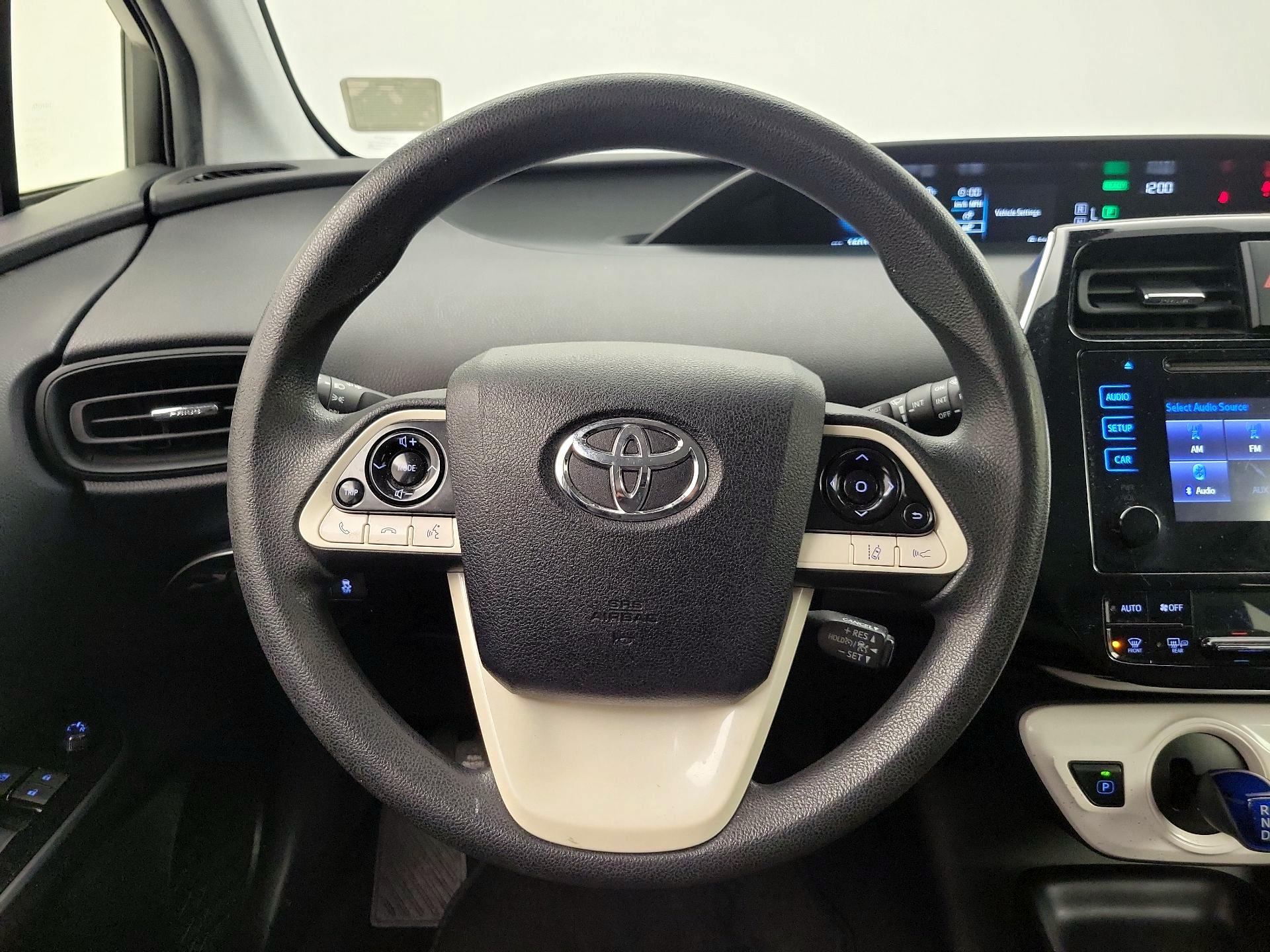 Thumbnail: 2018 Toyota Prius - 10