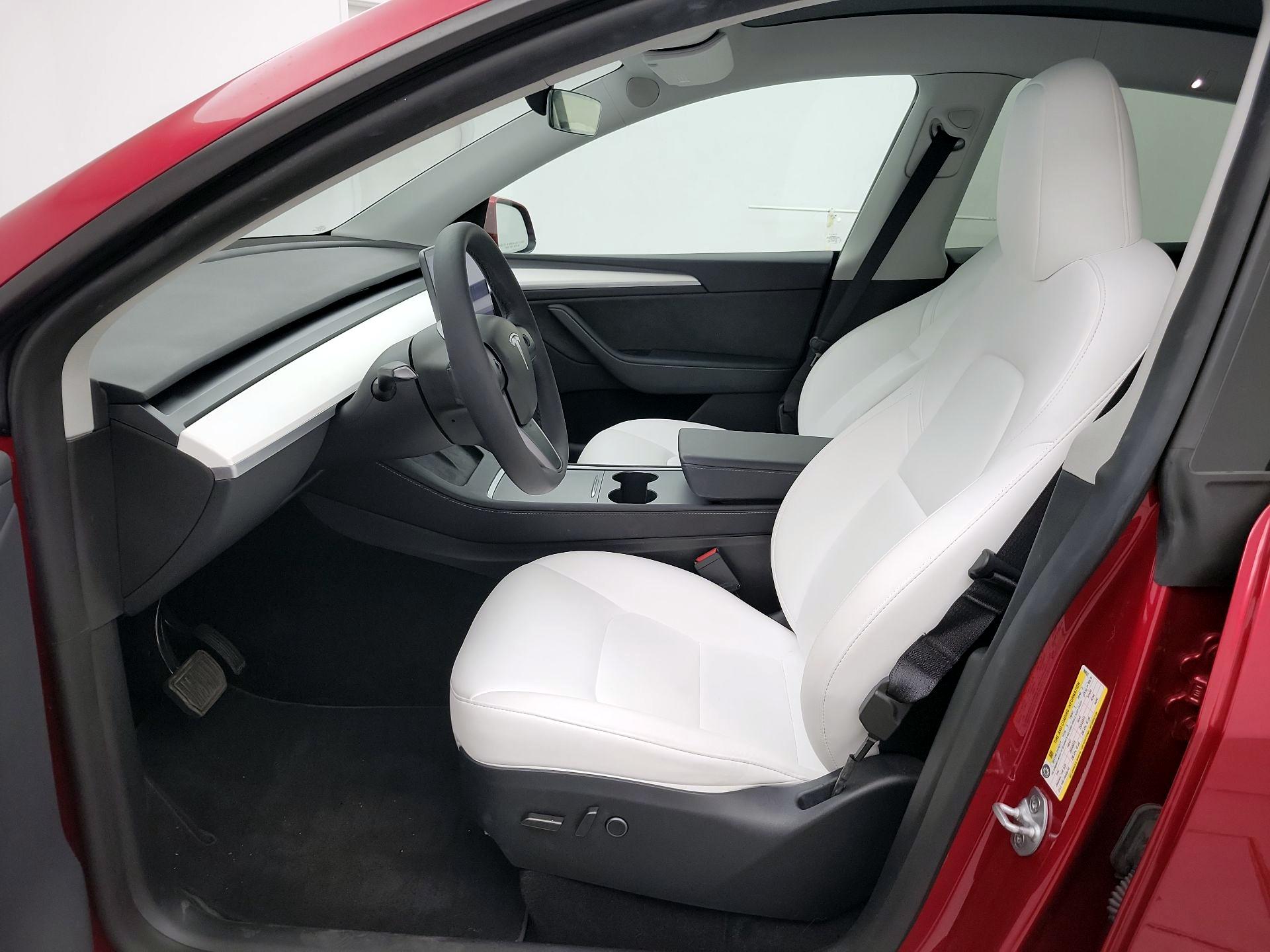 Thumbnail: 2024 Tesla Model Y - 11