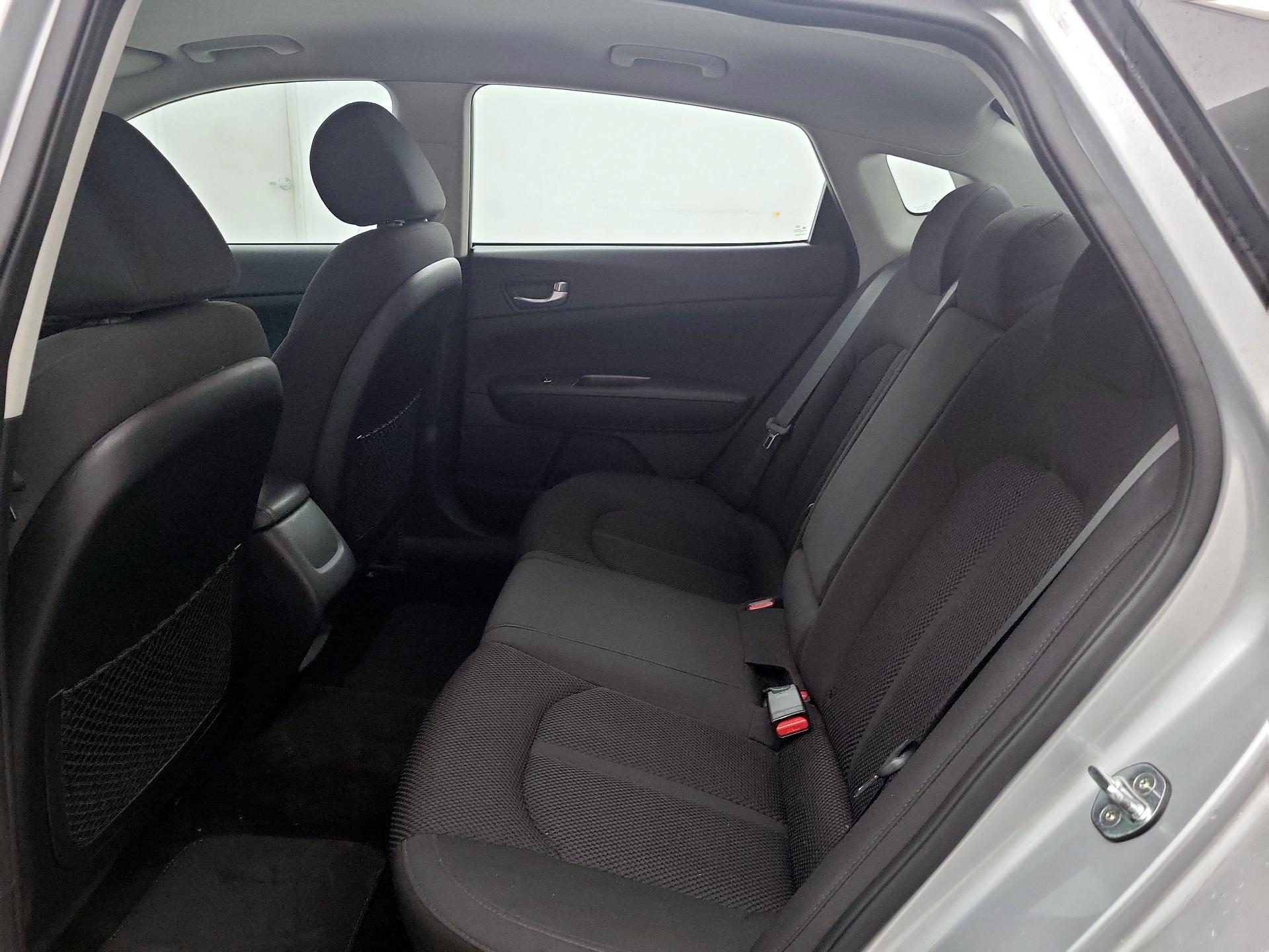 Thumbnail: 2020 Kia Optima - 19