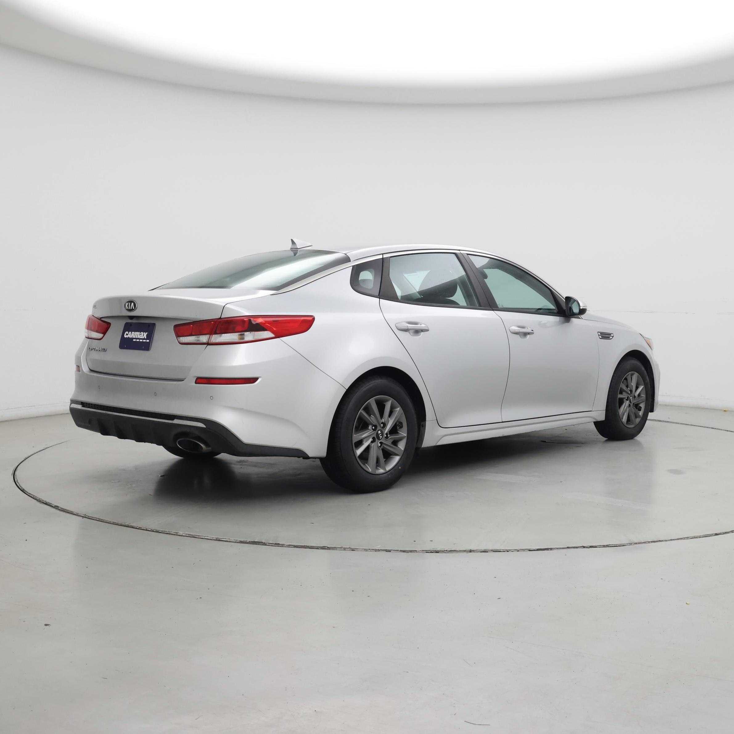 Thumbnail: 2020 Kia Optima - 8