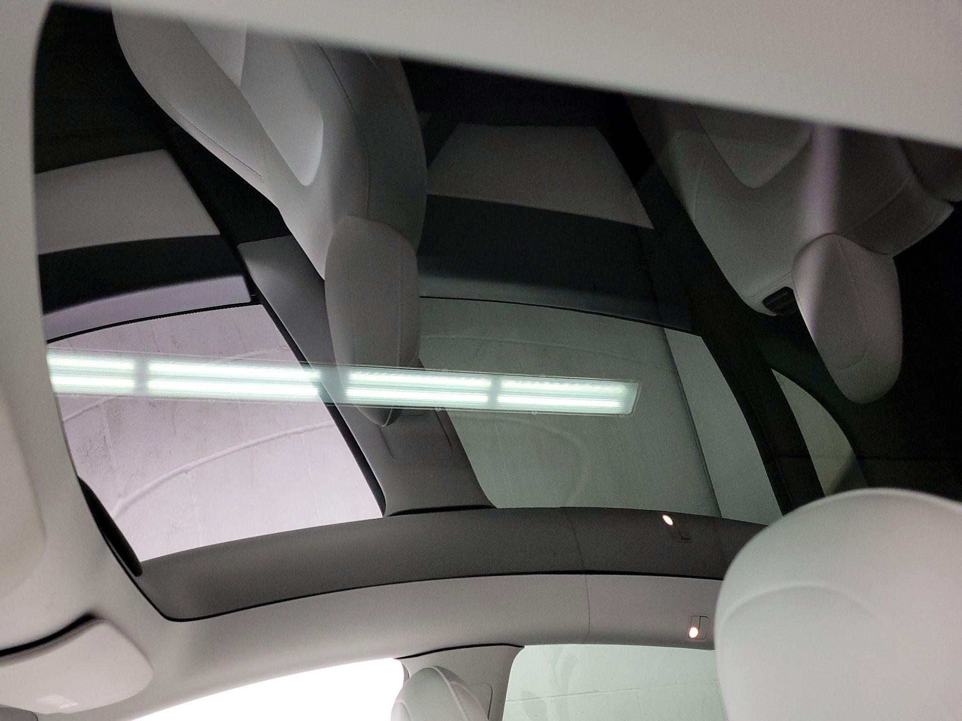 Thumbnail: 2021 Tesla Model Y - 16