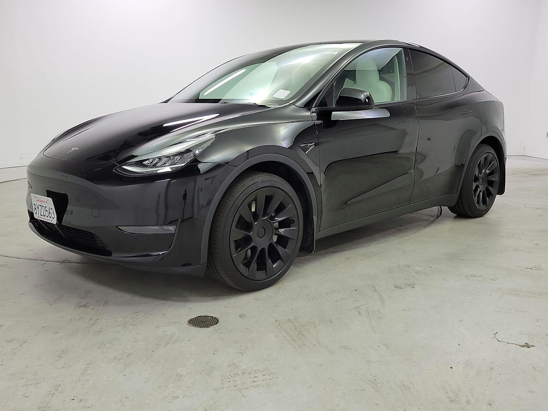 Thumbnail: 2021 Tesla Model Y - 3