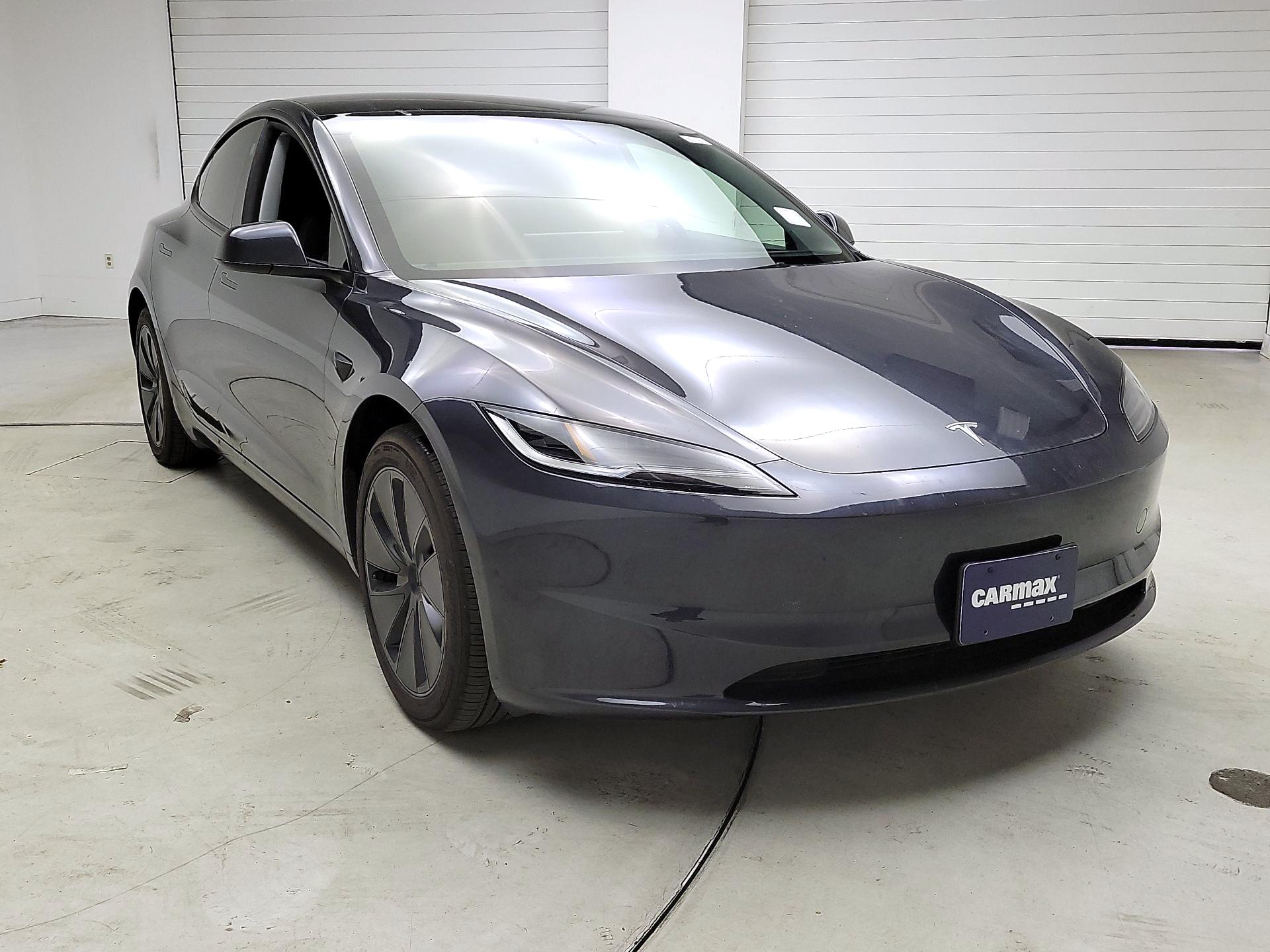 Thumbnail: 2025 Tesla Model 3 - 1