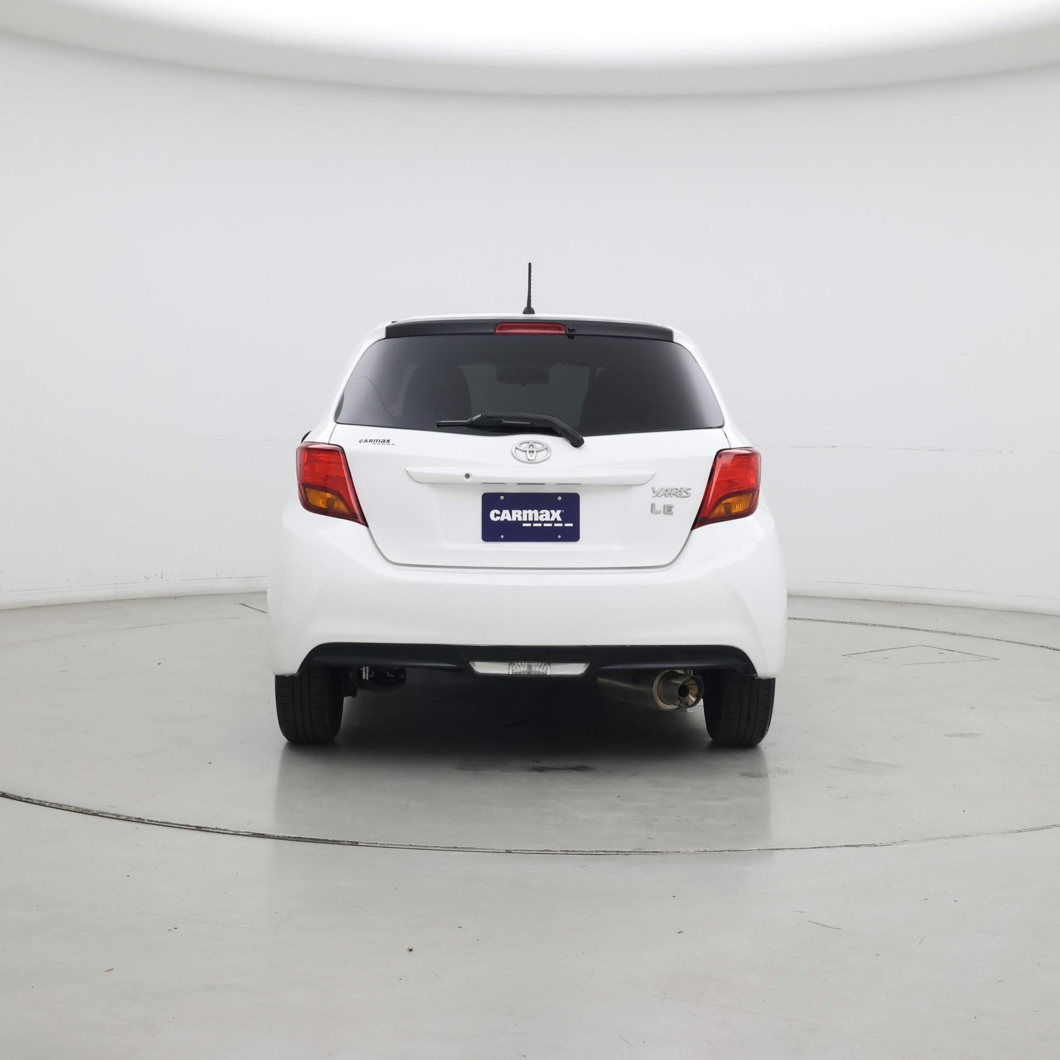 Thumbnail: 2015 Toyota Yaris - 6