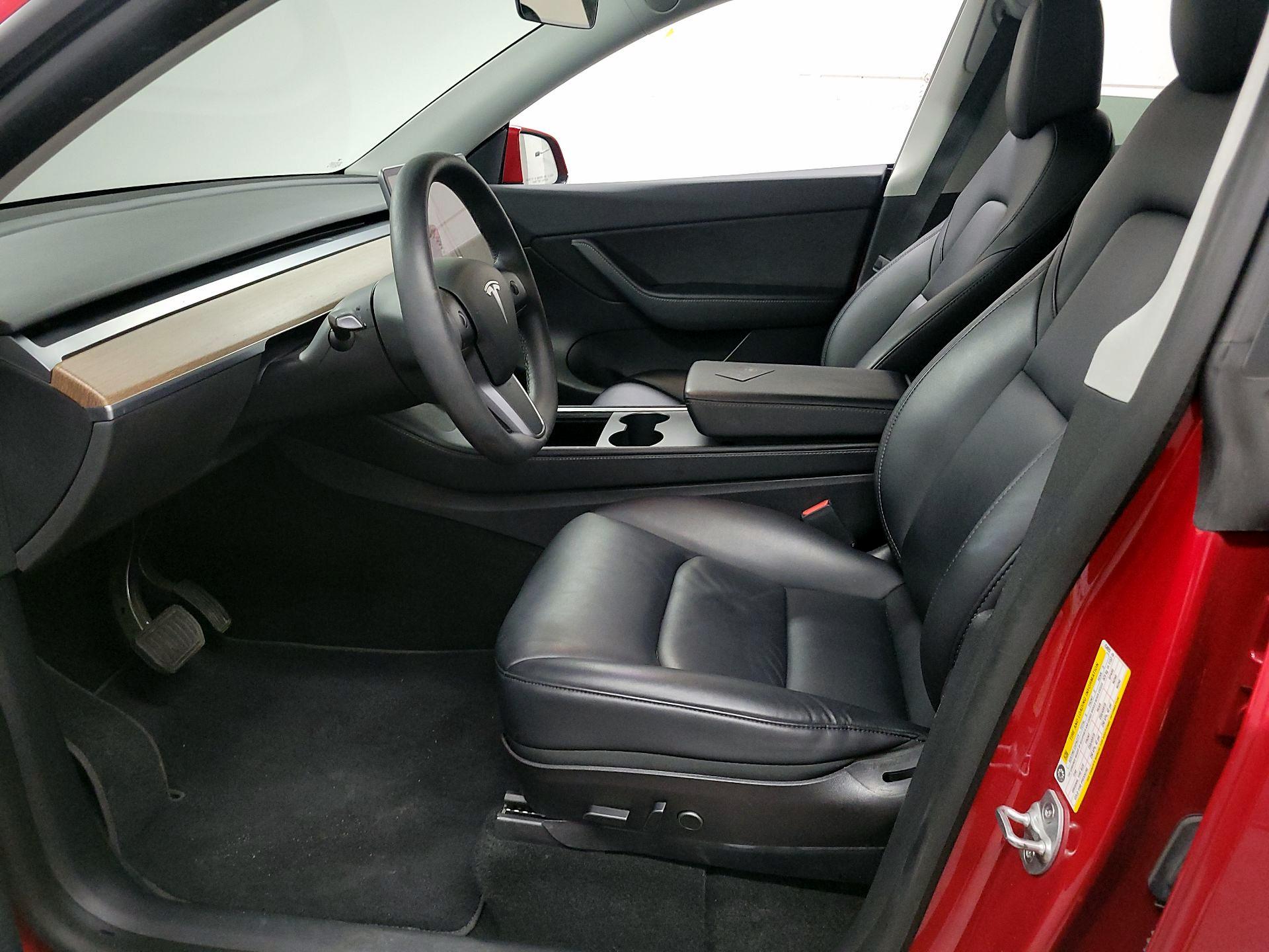 Thumbnail: 2022 Tesla Model Y - 9