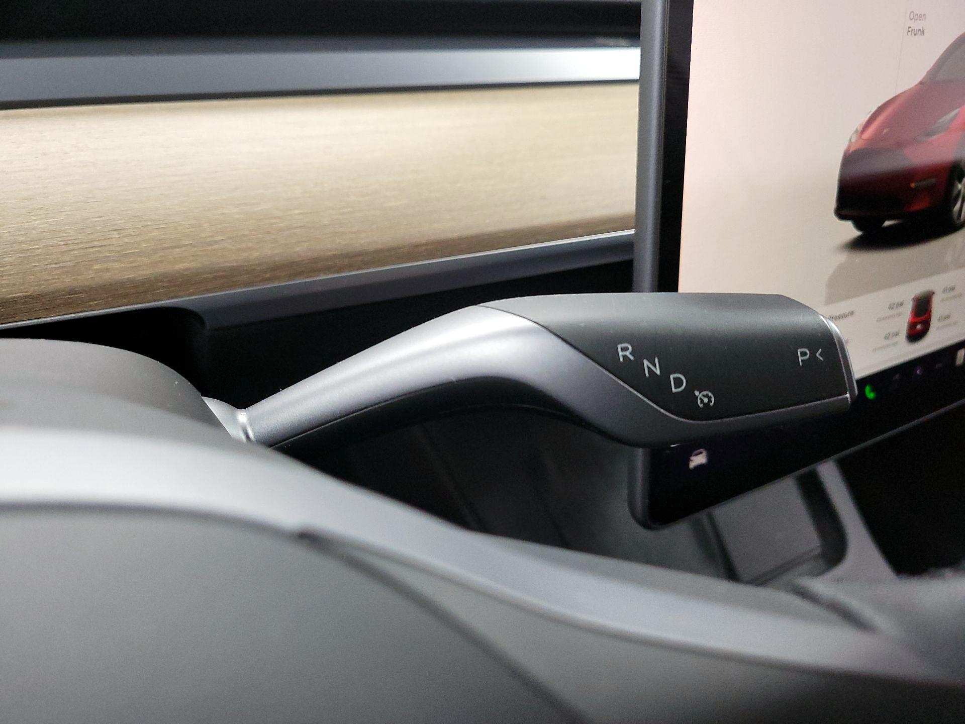 Thumbnail: 2022 Tesla Model Y - 15