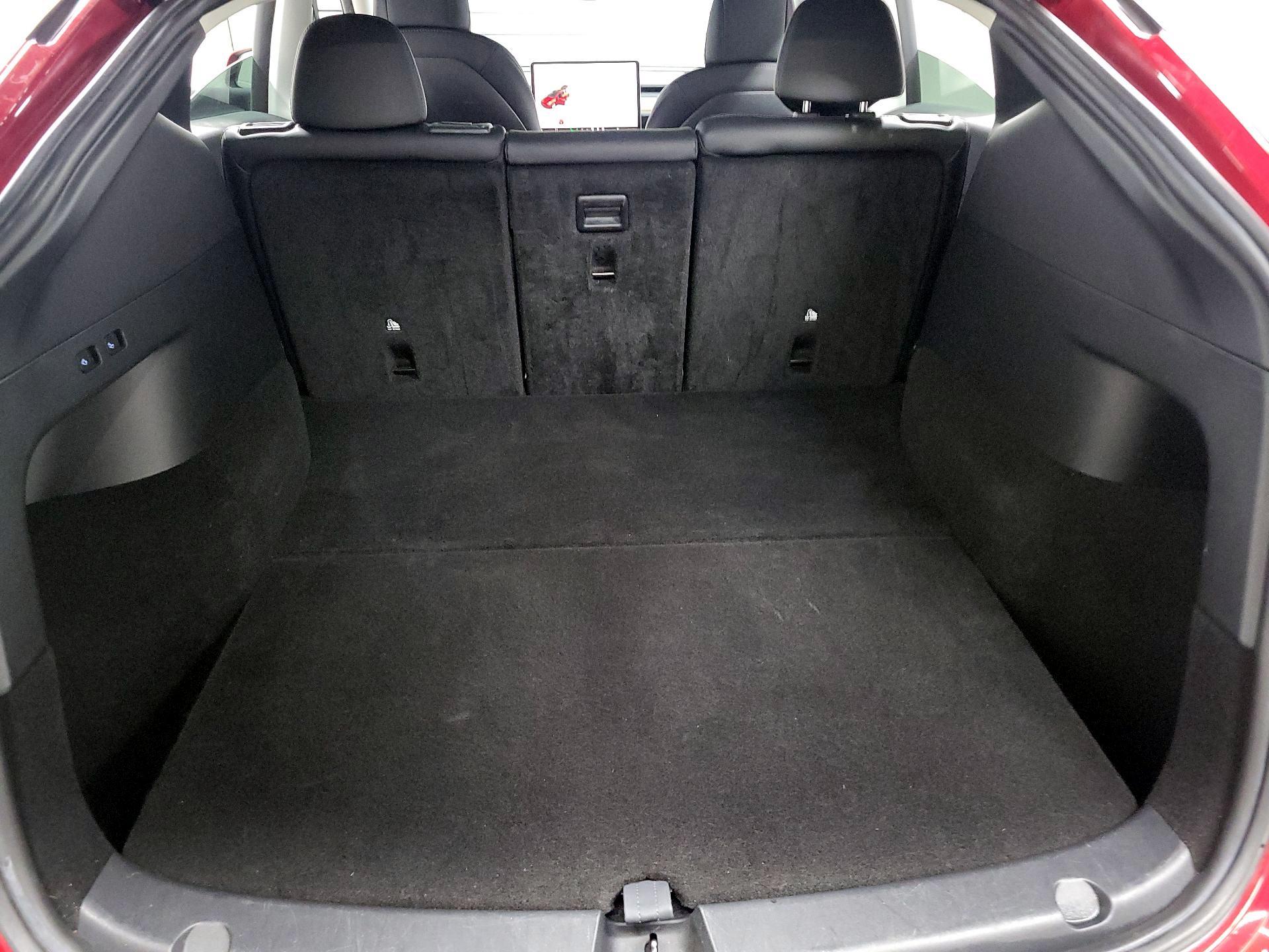 Thumbnail: 2022 Tesla Model Y - 18