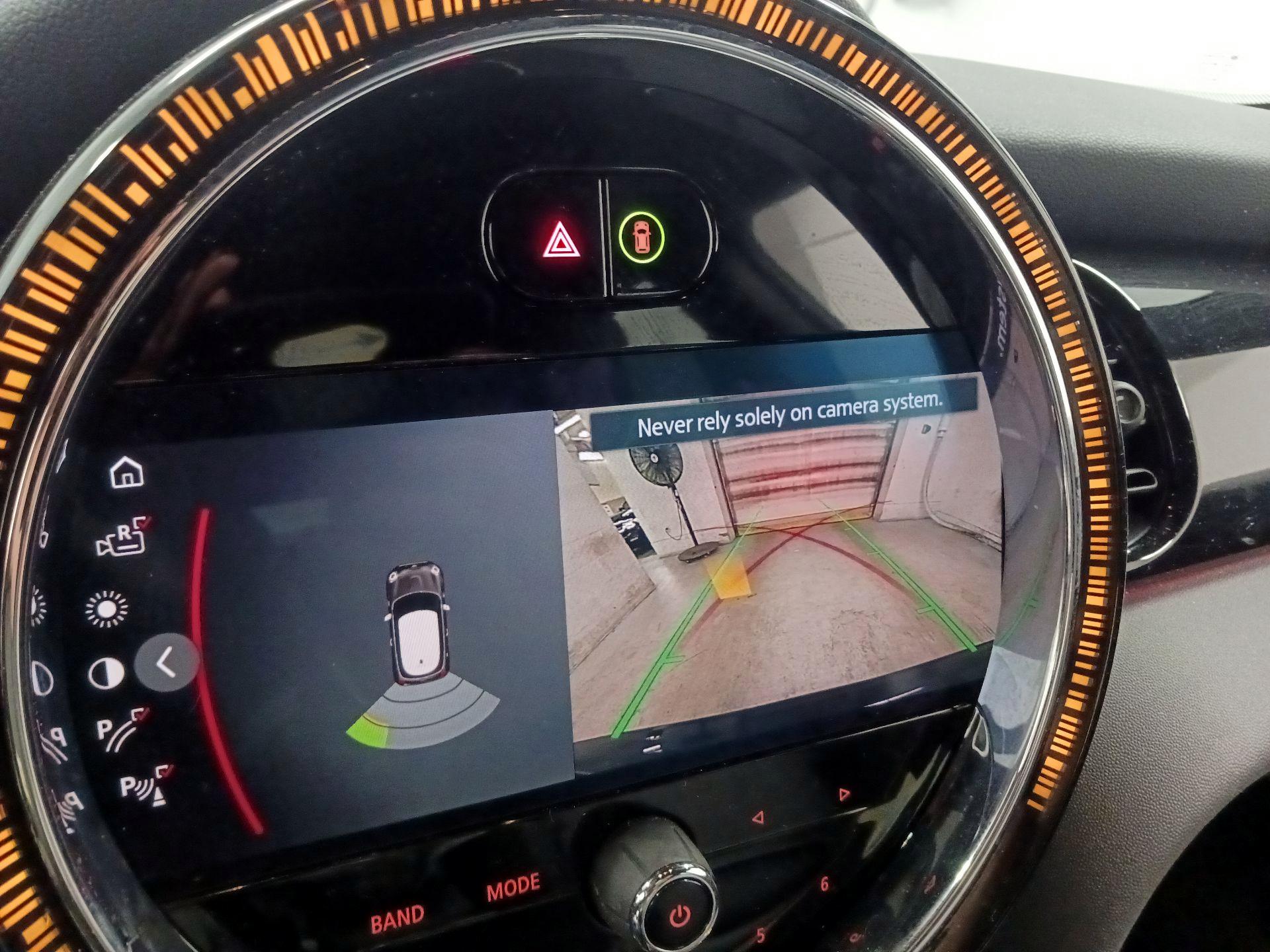 Thumbnail: 2022 MINI Cooper Hardtop - 13