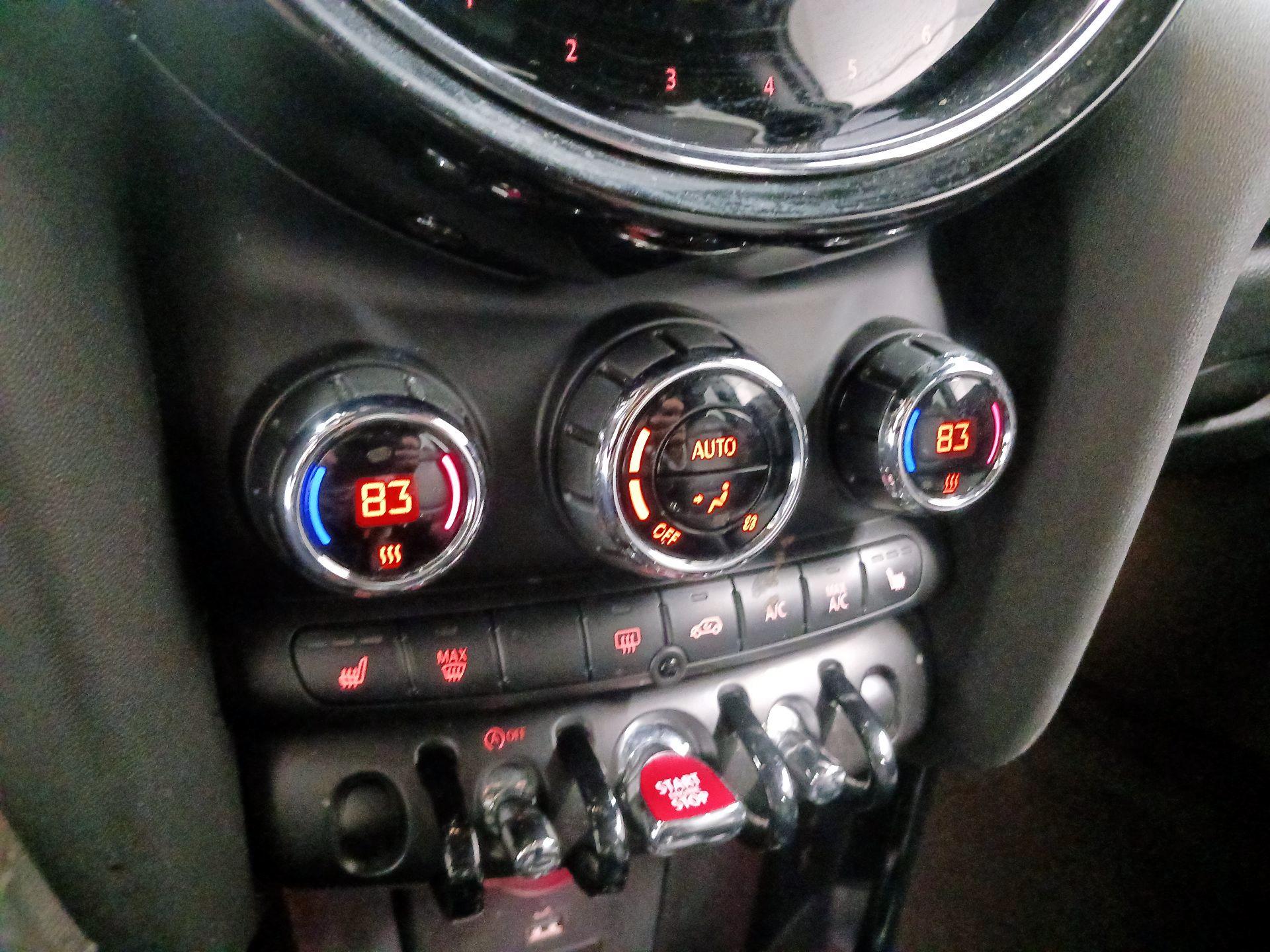 Thumbnail: 2022 MINI Cooper Hardtop - 15