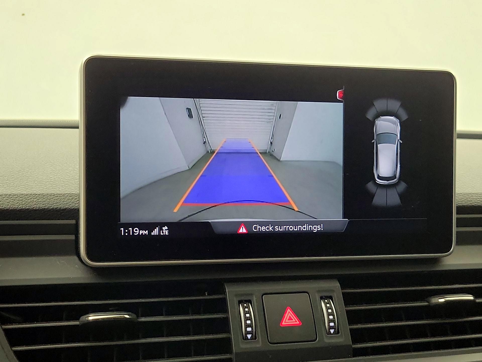 Thumbnail: 2018 Audi SQ5 - 15