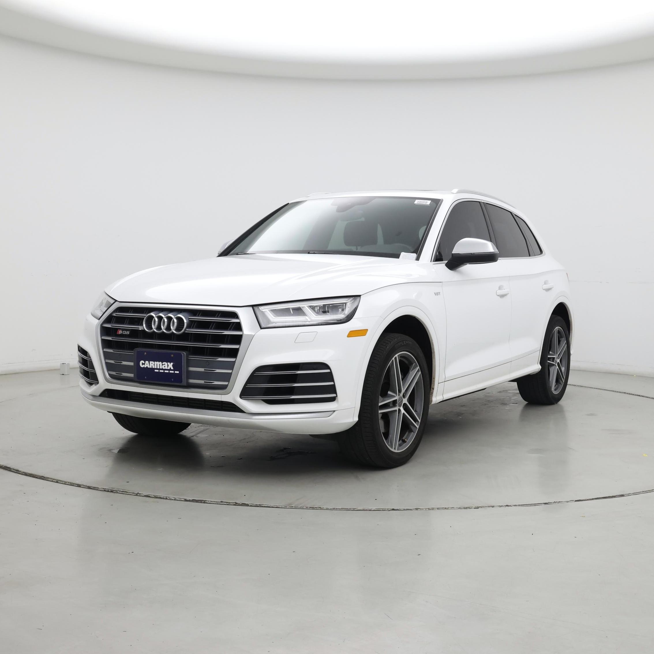 Thumbnail: 2018 Audi SQ5 - 4