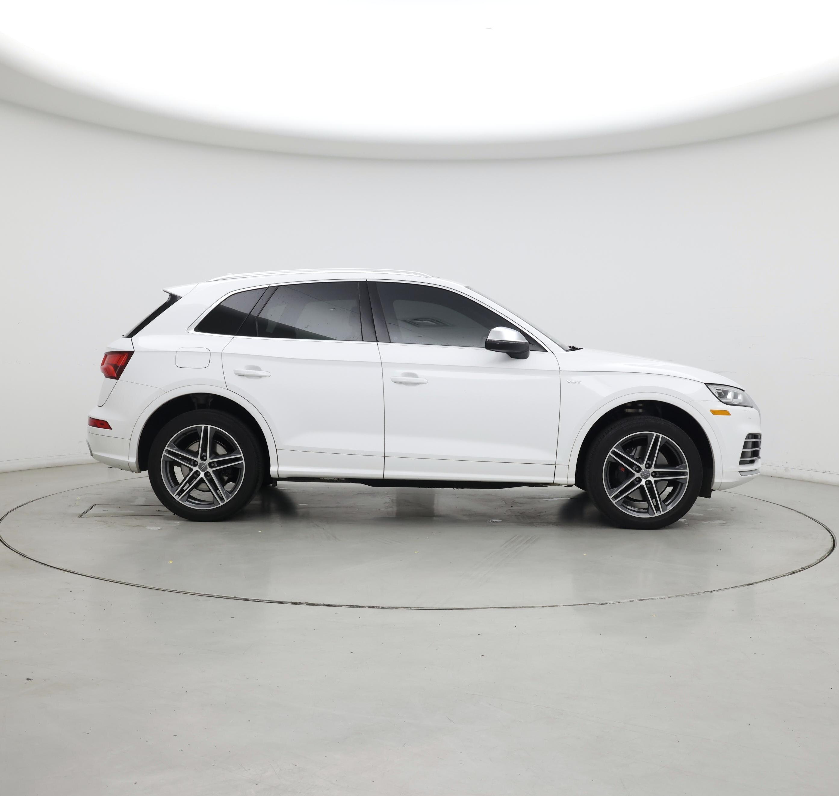 Thumbnail: 2018 Audi SQ5 - 7