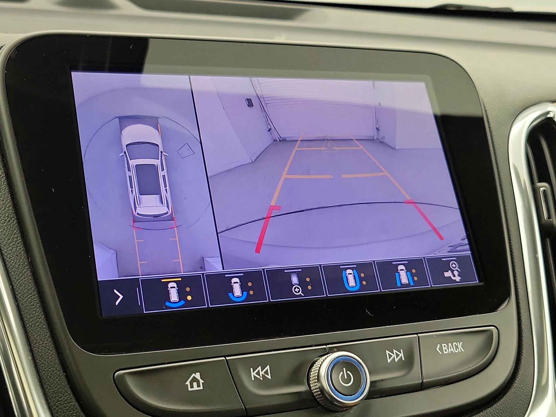 Thumbnail: 2019 Chevrolet Equinox - 15