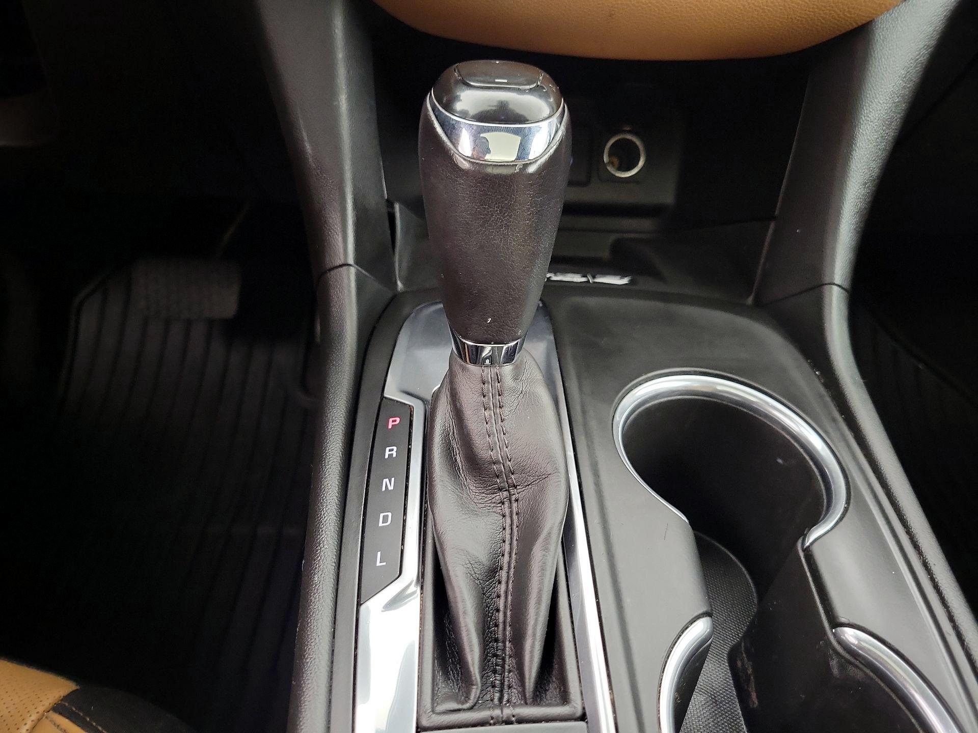 Thumbnail: 2019 Chevrolet Equinox - 18