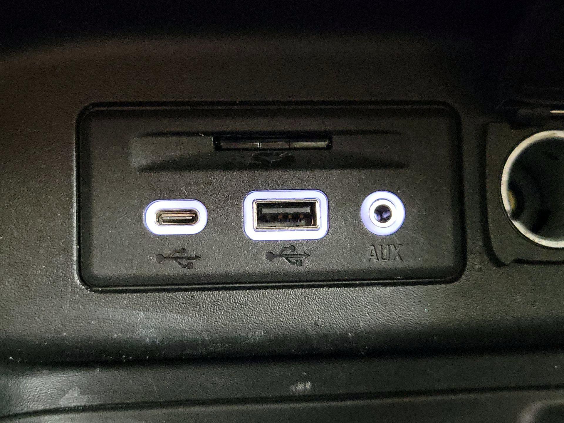 Thumbnail: 2019 Chevrolet Equinox - 19