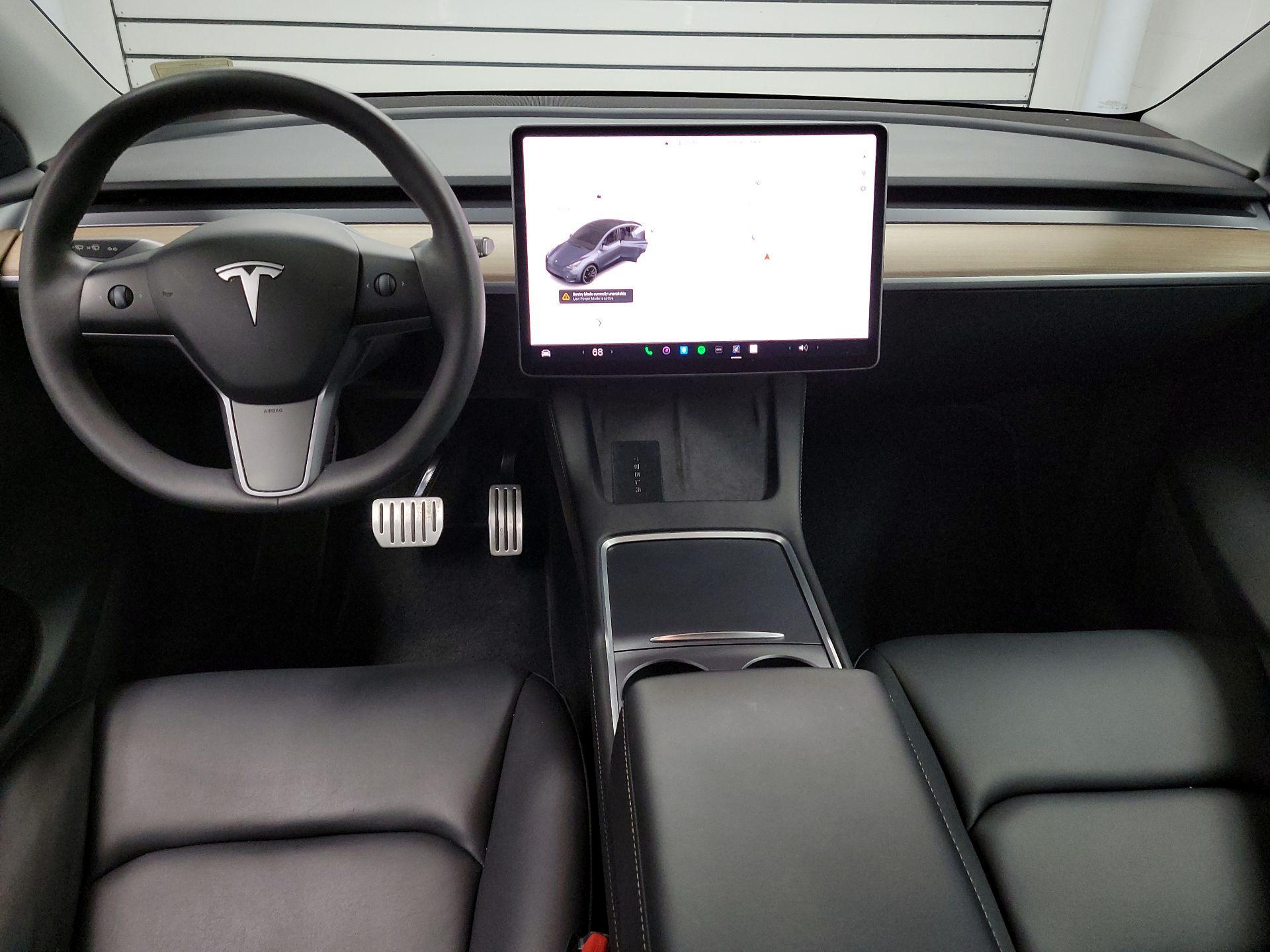 Thumbnail: 2023 Tesla Model Y - 8