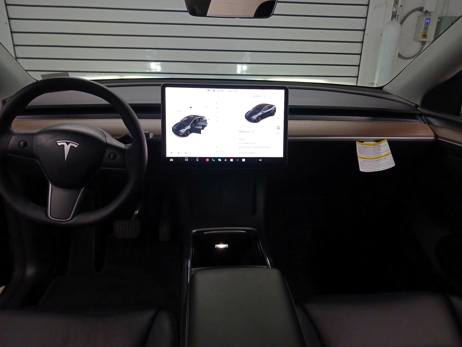 Thumbnail: 2024 Tesla Model Y - 8