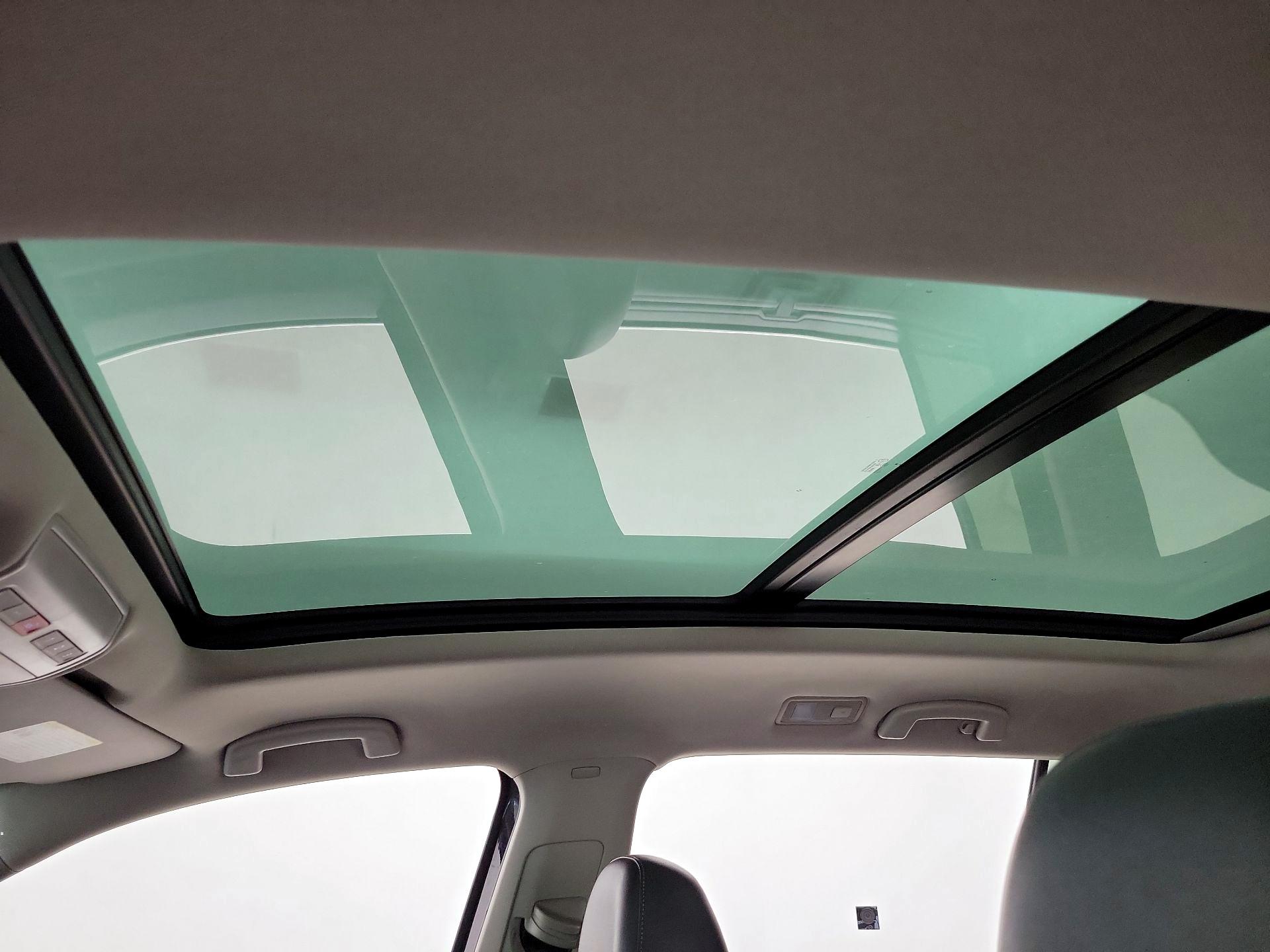 Thumbnail: 2018 Volkswagen Atlas - 19