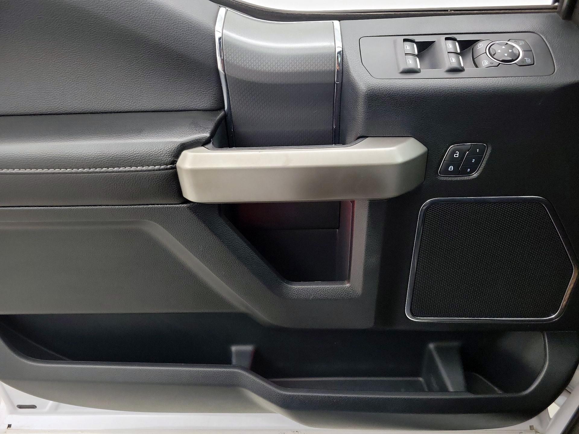 Thumbnail: 2015 Ford F-150 - 12