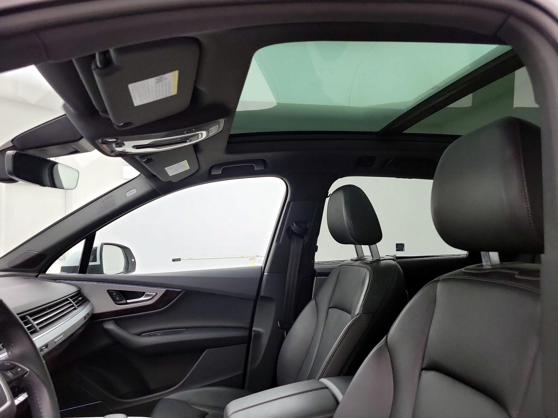 Thumbnail: 2019 Audi Q7 - 20