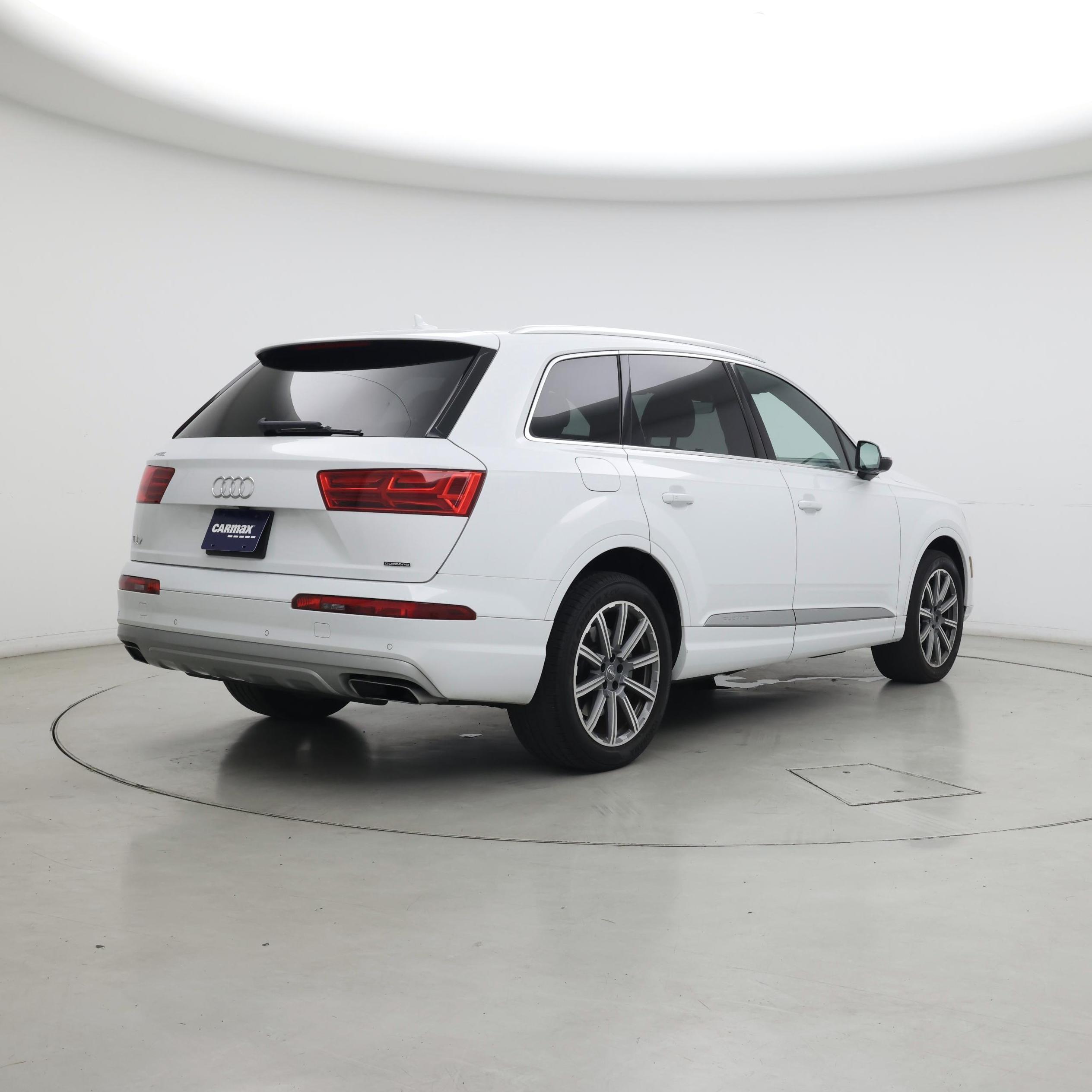 Thumbnail: 2019 Audi Q7 - 8