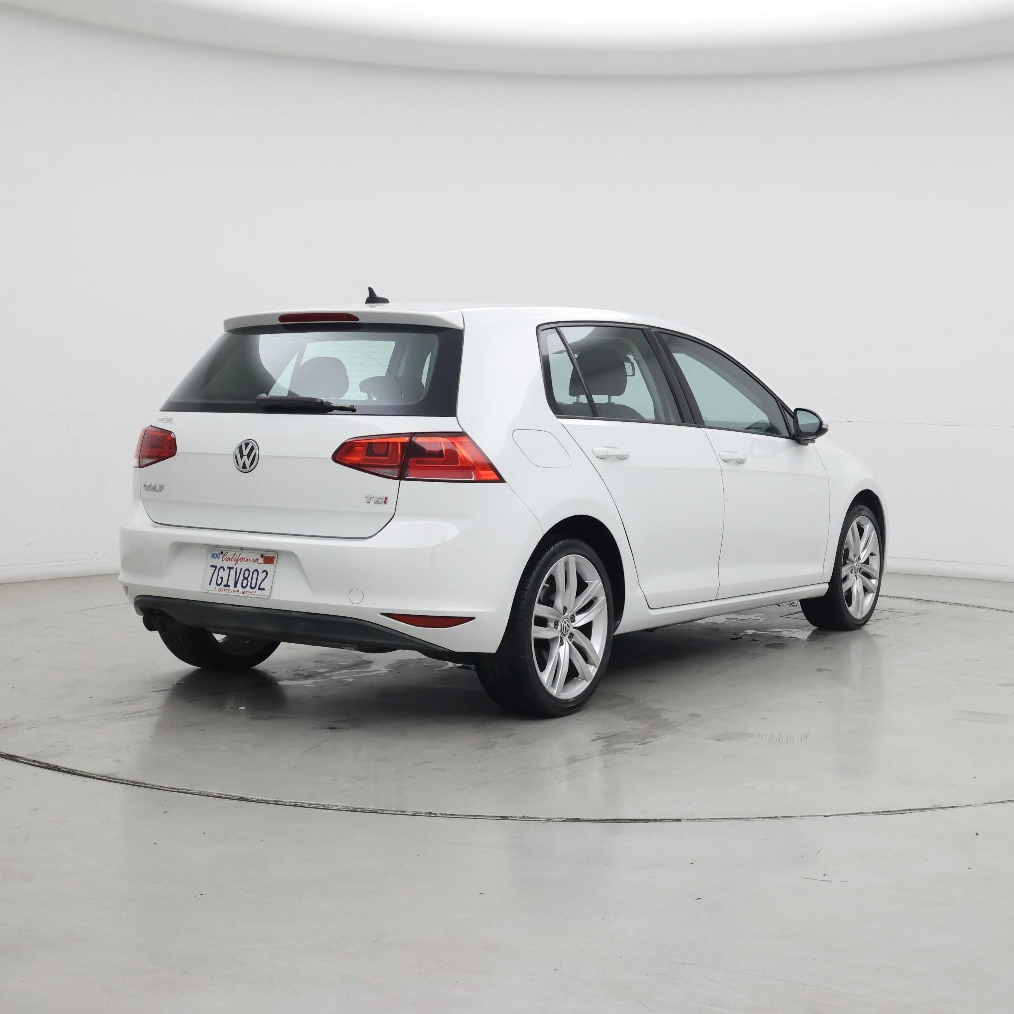 Thumbnail: 2015 Volkswagen Golf - 8