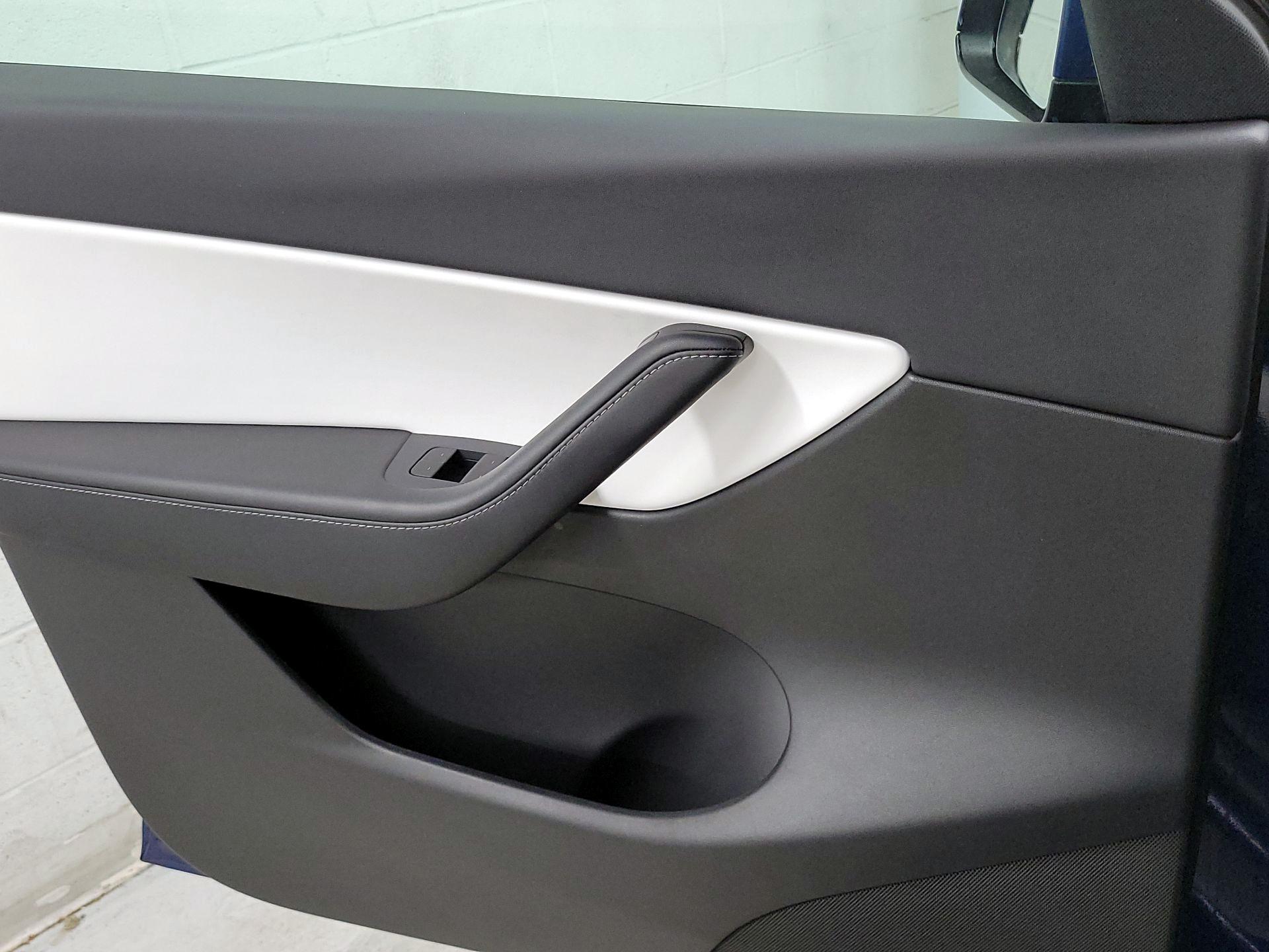 Thumbnail: 2021 Tesla Model Y - 10