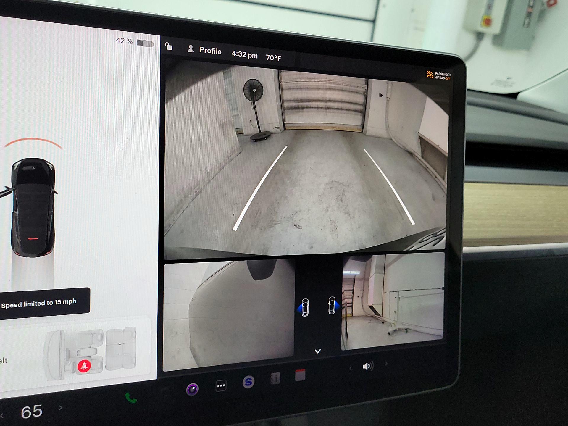 Thumbnail: 2022 Tesla Model Y - 11