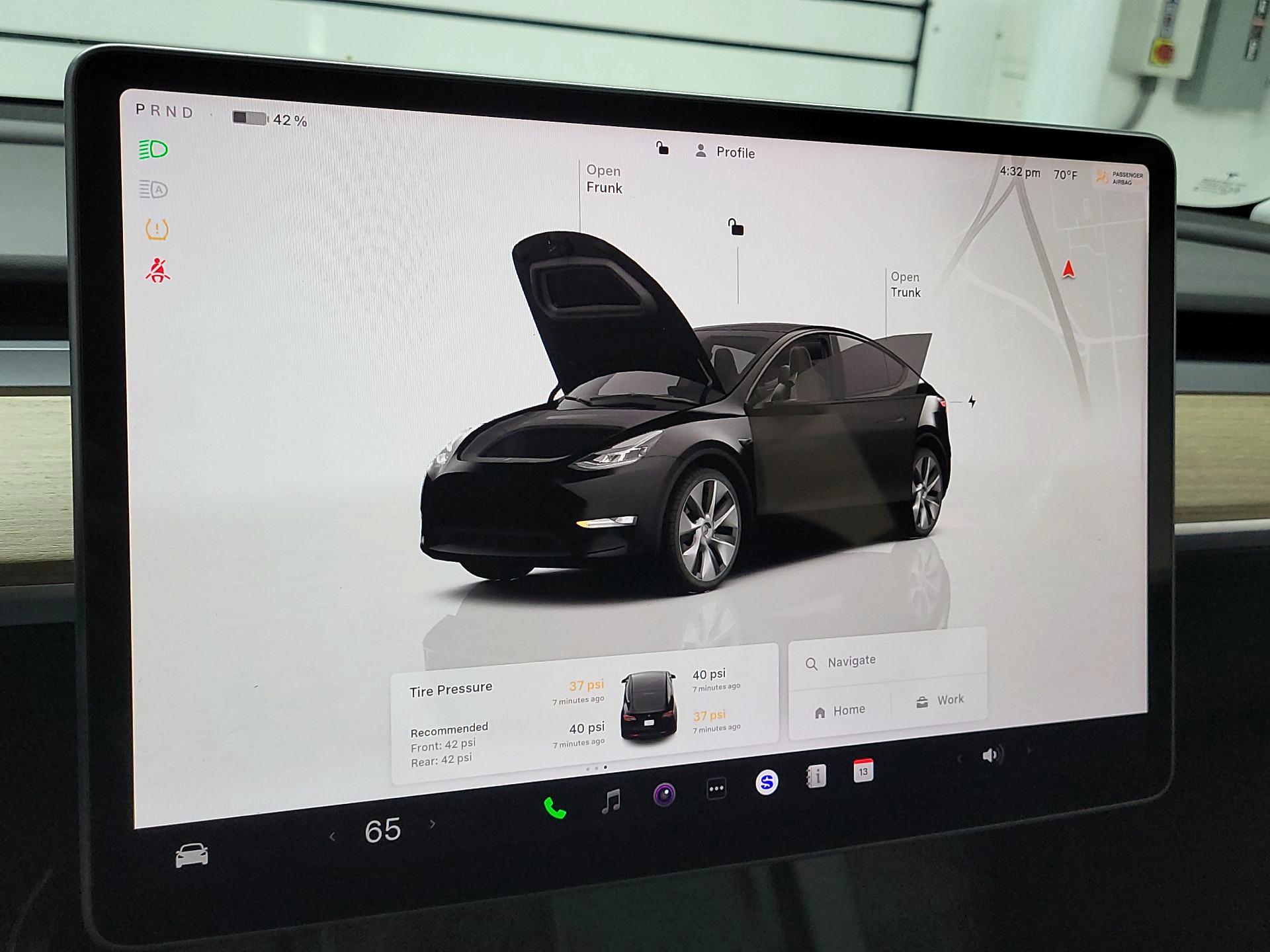 Thumbnail: 2022 Tesla Model Y - 12