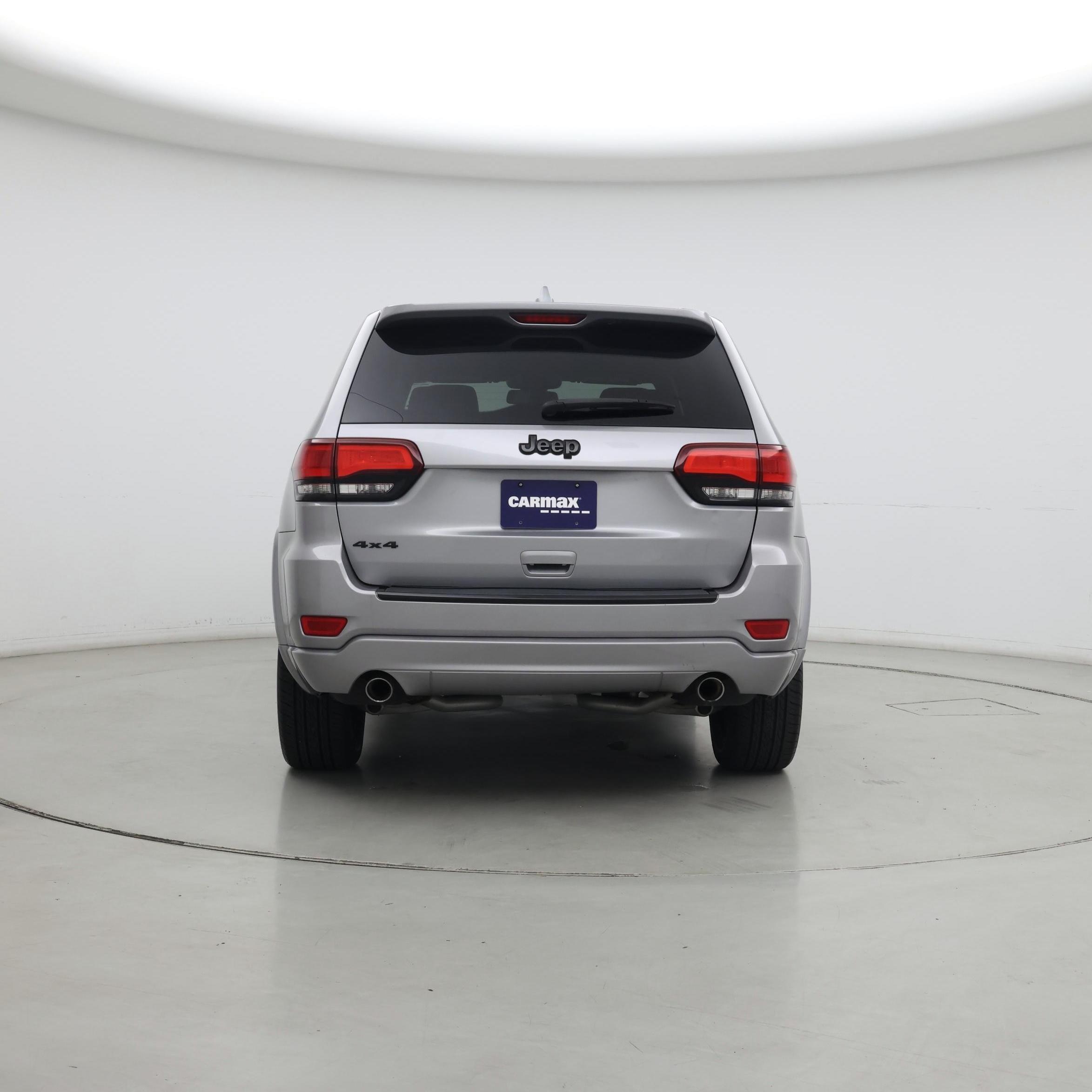 Thumbnail: 2015 Jeep Grand Cherokee - 6