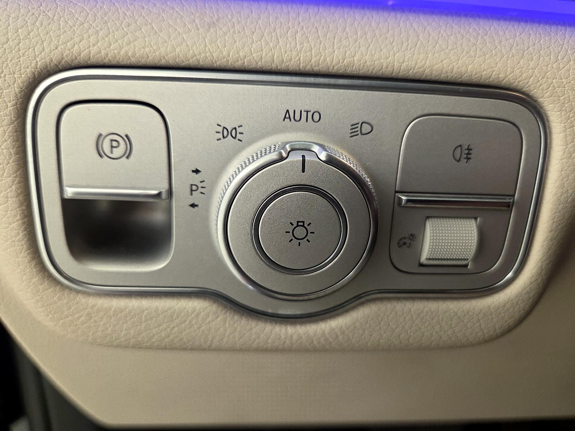 Thumbnail: 2022 Mercedes-Benz GLE - 13