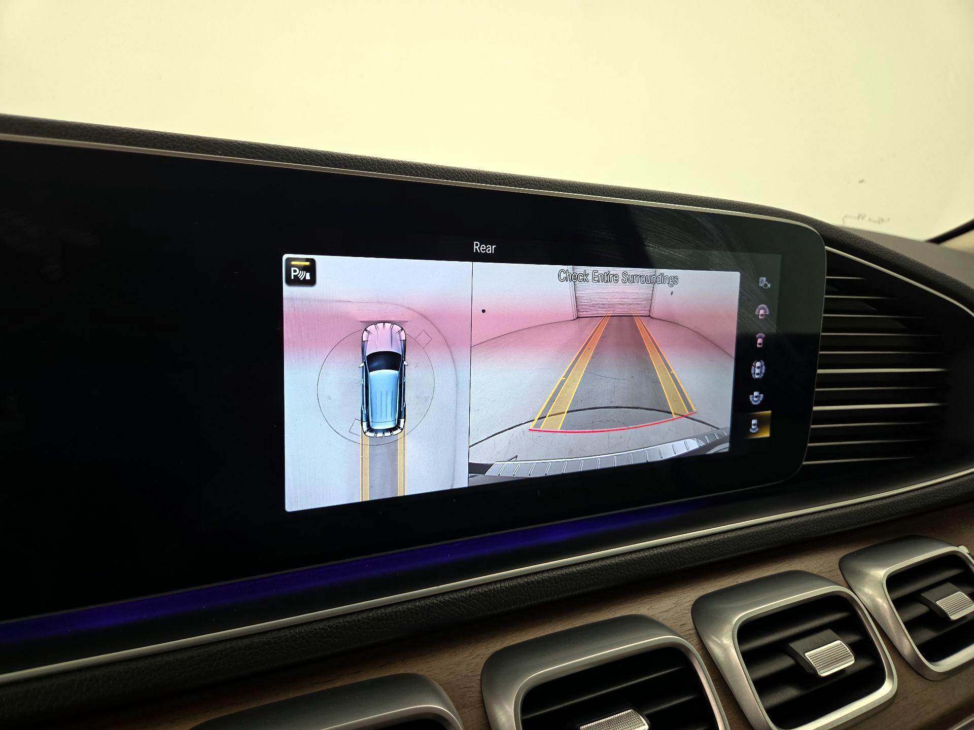 Thumbnail: 2022 Mercedes-Benz GLE - 15